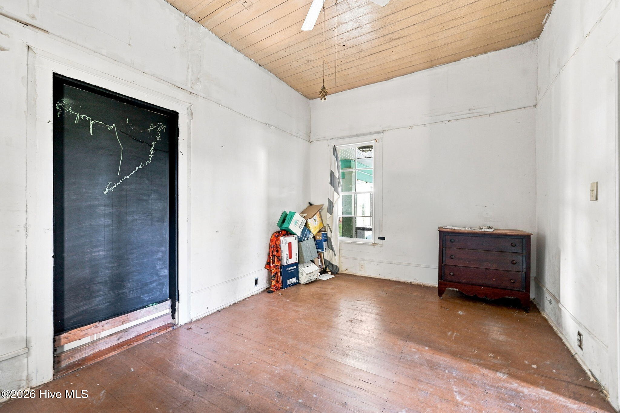 422 Cornwallis Road Property Photo 11