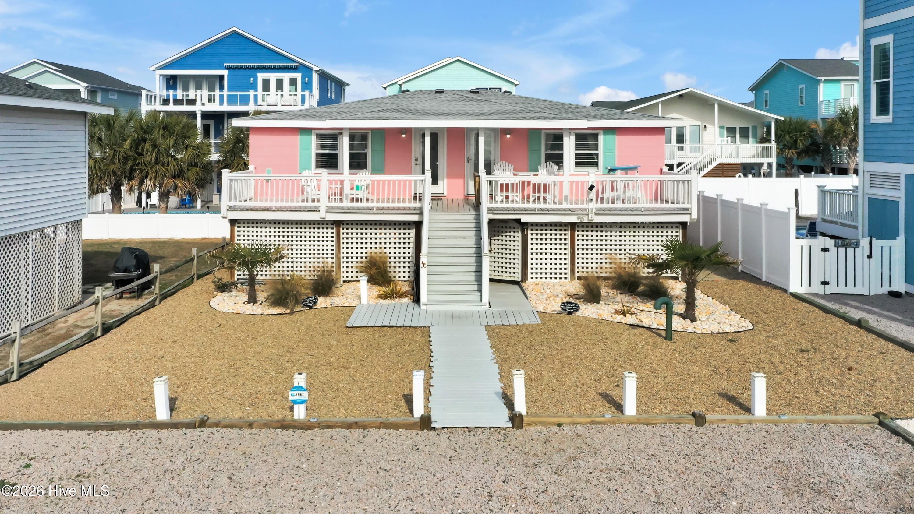 166 Ocean Boulevard W Property Photo 1