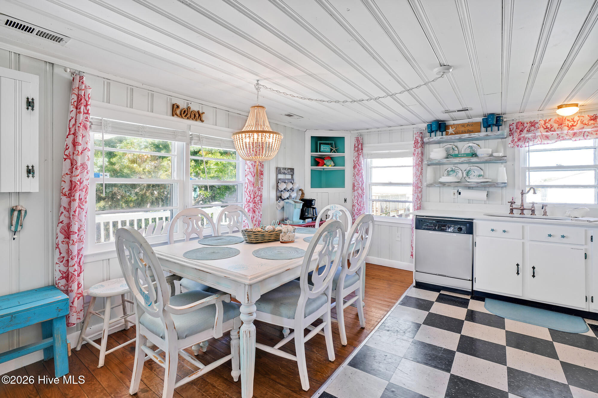 166 Ocean Boulevard W Property Photo 12