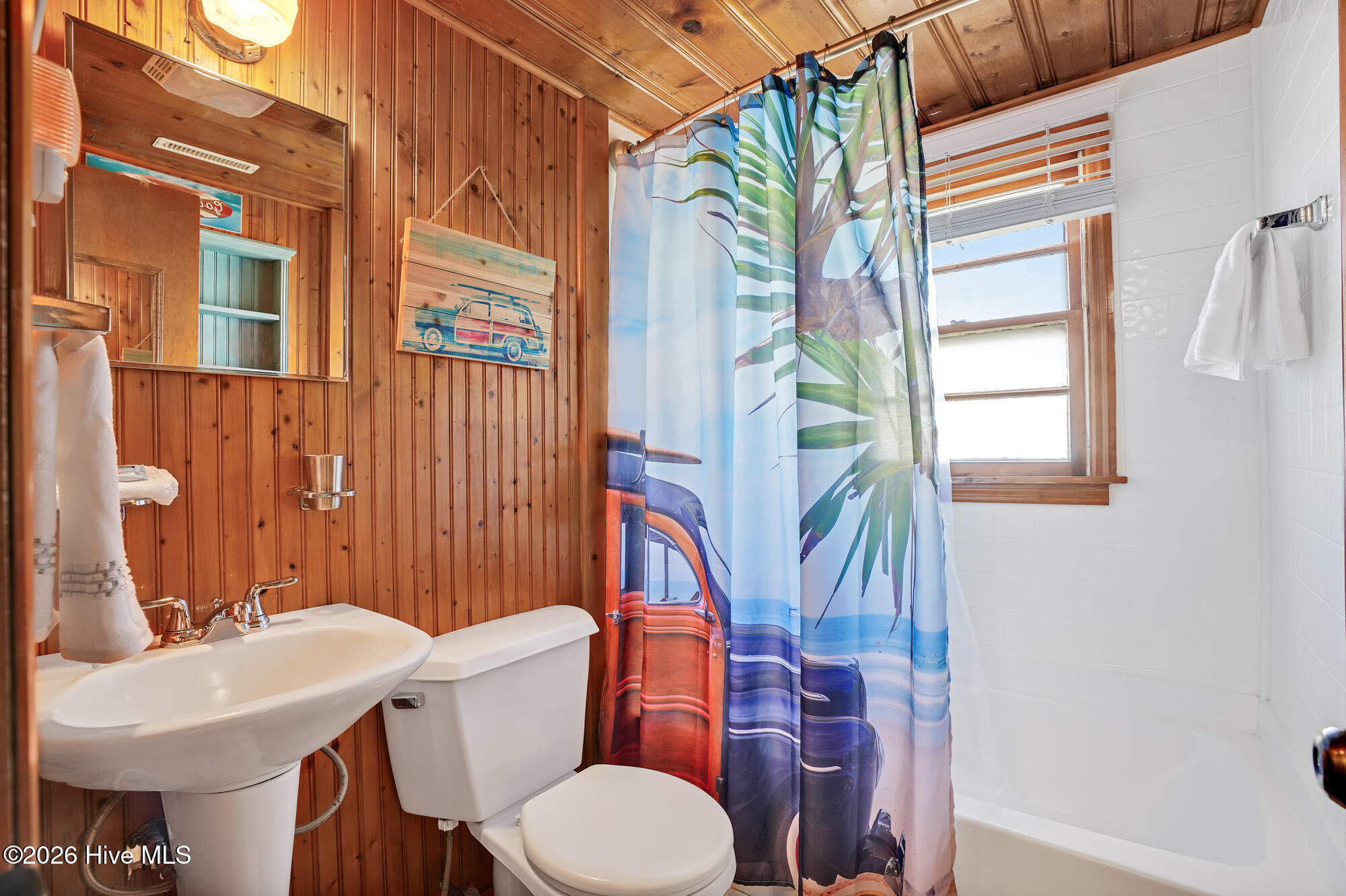 166 Ocean Boulevard W Property Photo 28