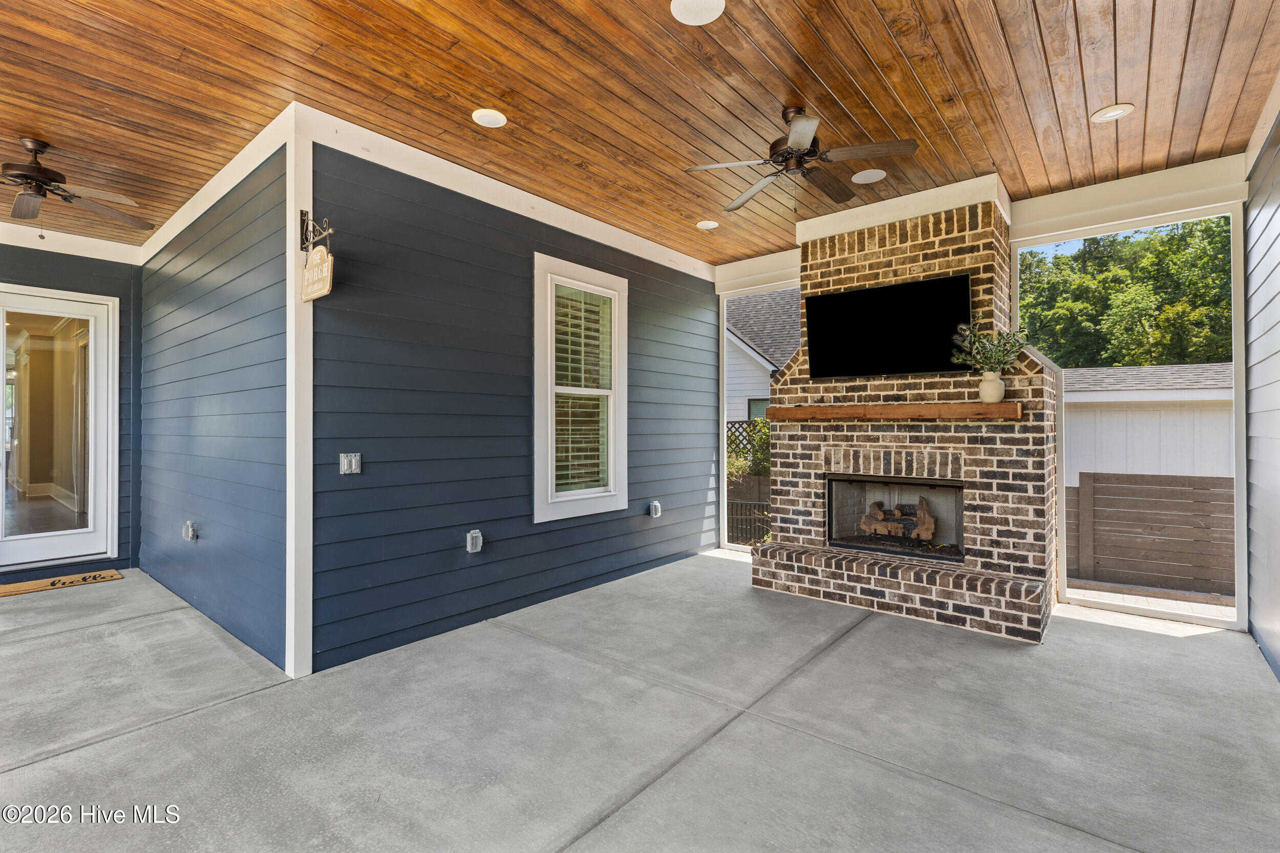205 Hornsby Lane Property Photo 48