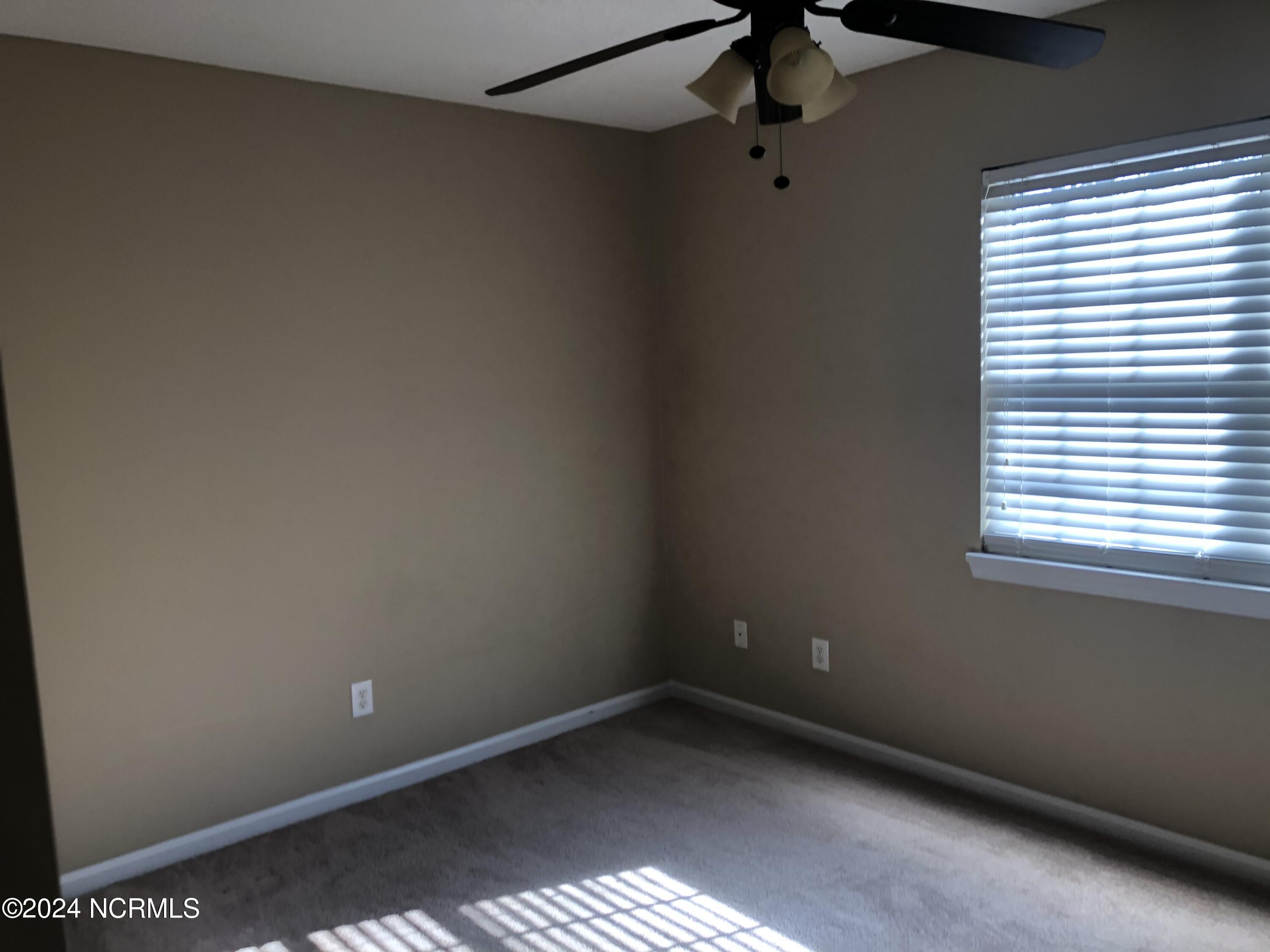 1112 Pueblo Drive Property Photo 4