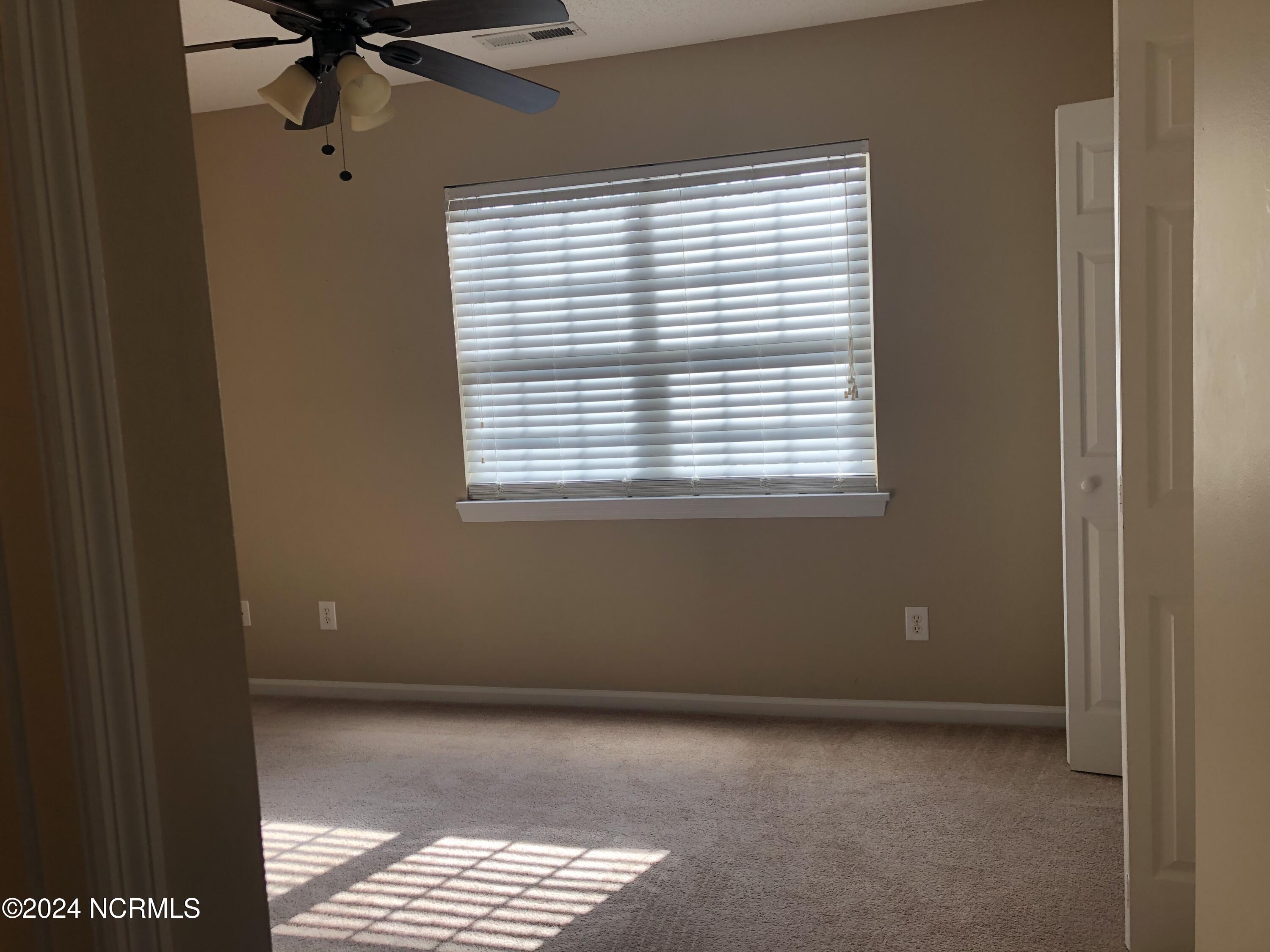 1112 Pueblo Drive Property Photo 5