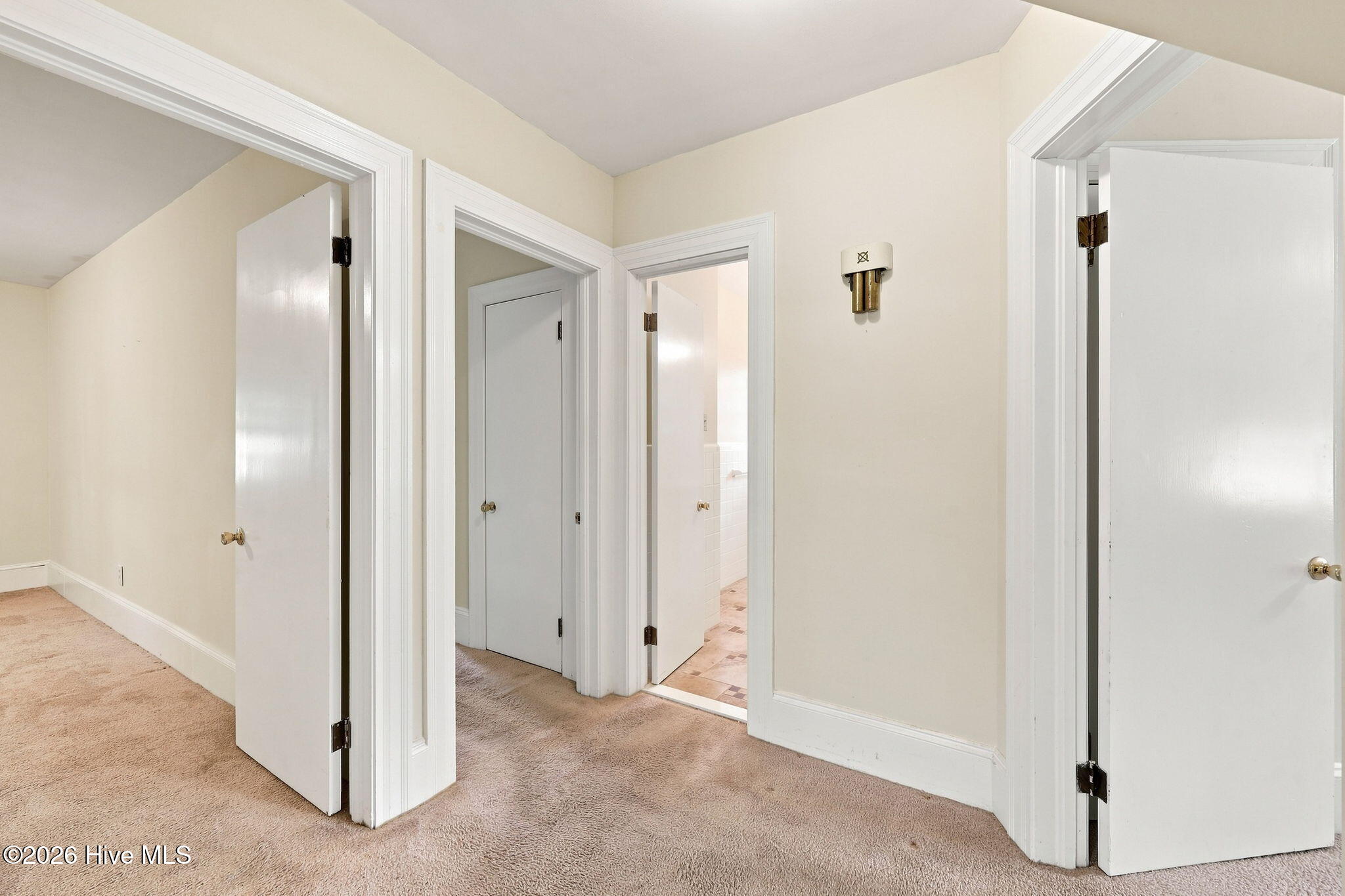 403 N Front Street Property Photo 15