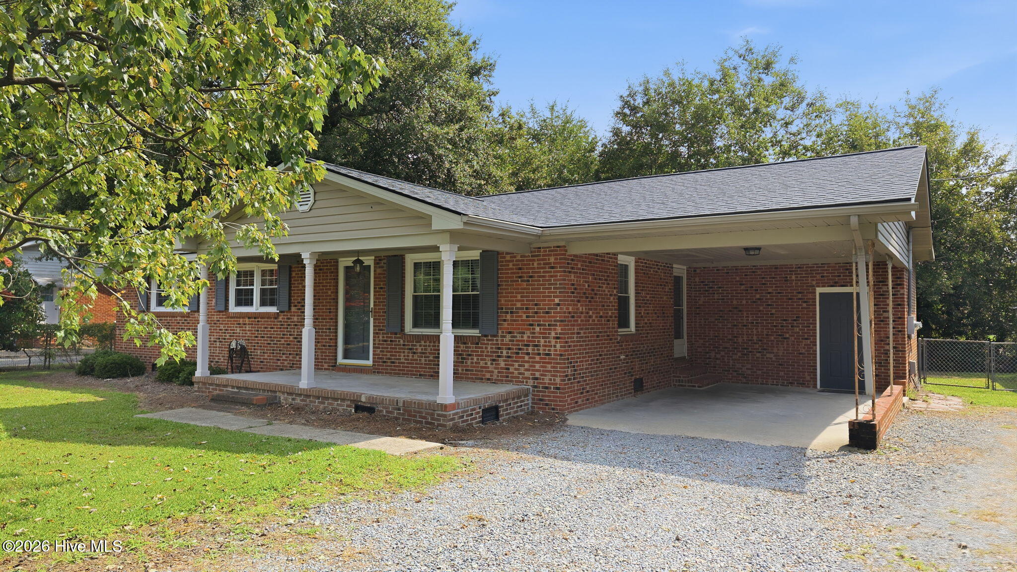100 N Parks Drive Property Photo 3