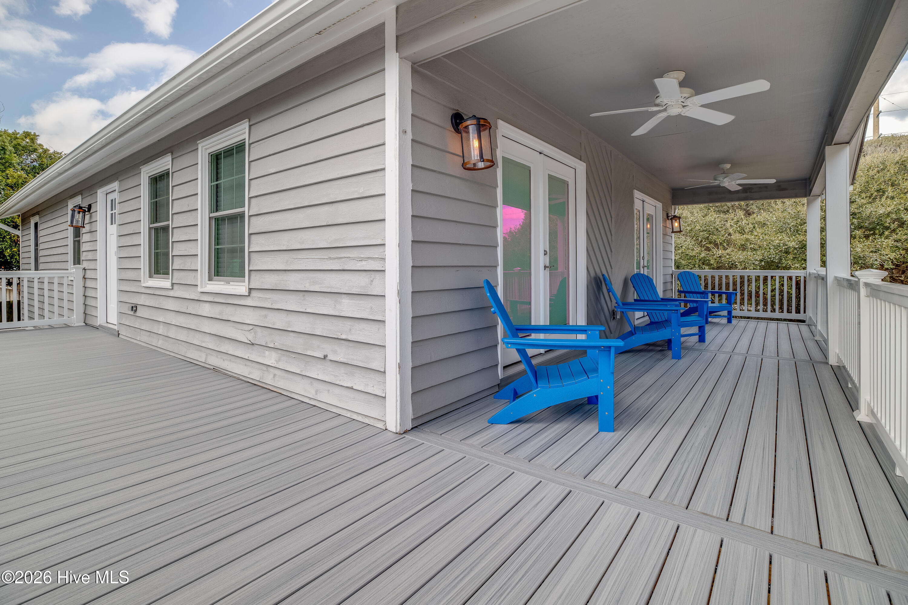 108 Hoffman Beach Road Property Photo 3