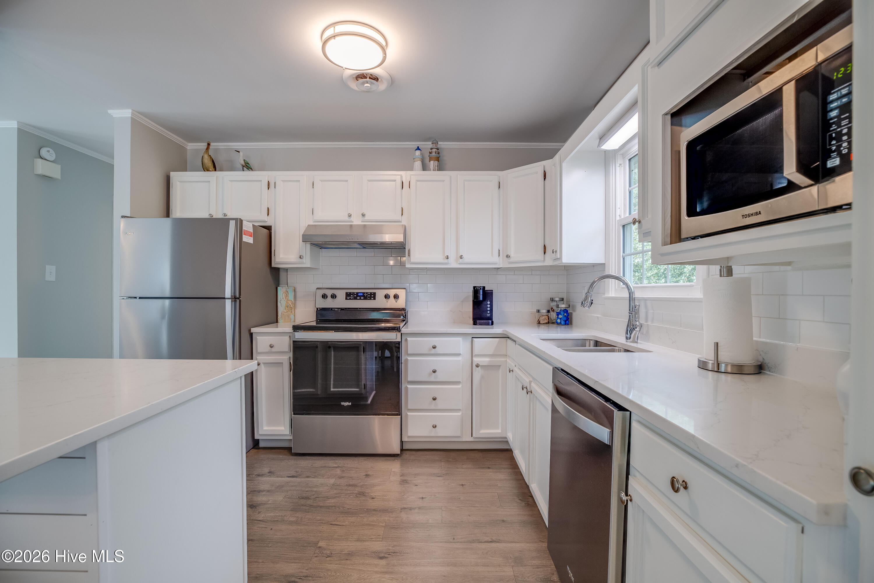 108 Hoffman Beach Road Property Photo 15
