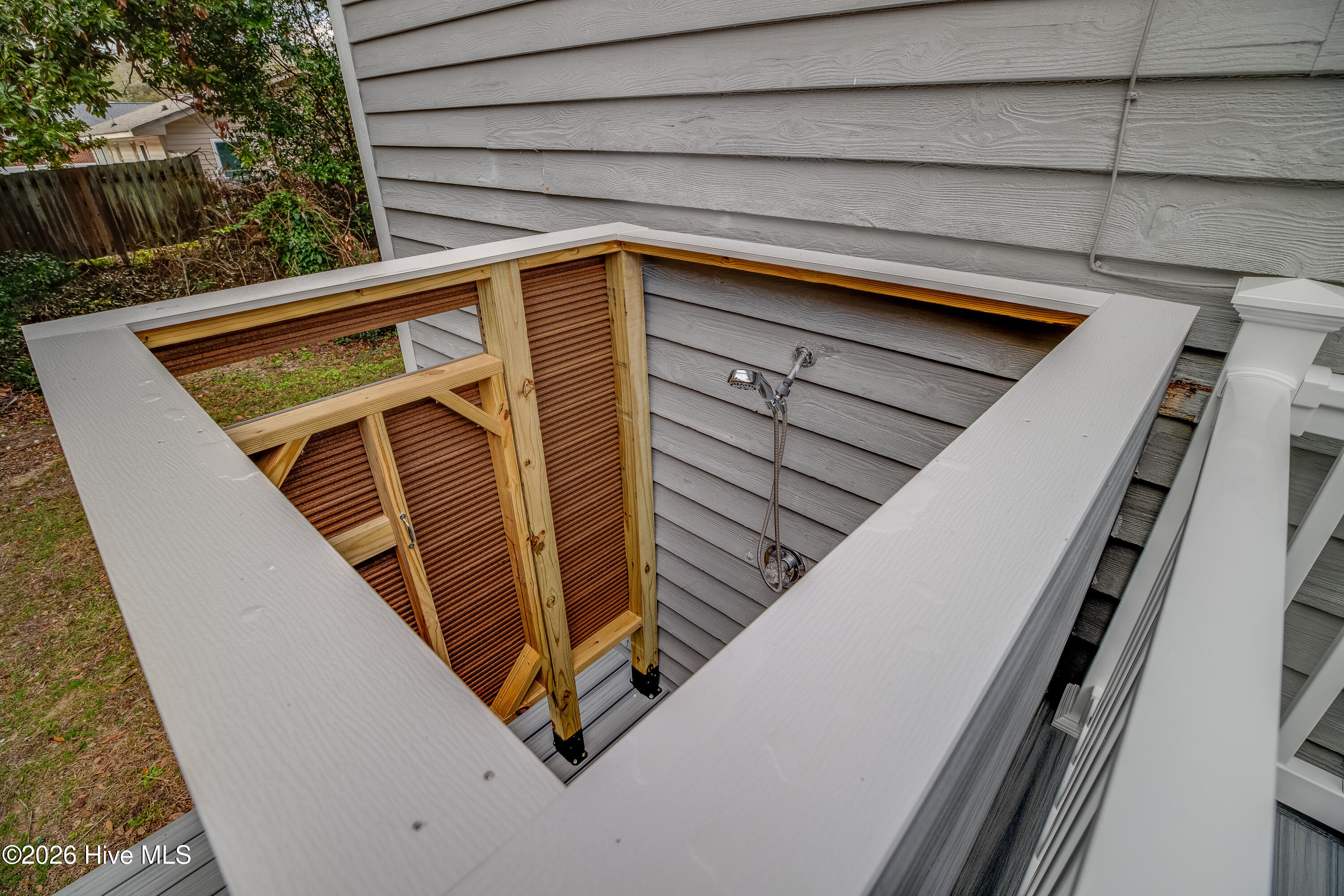 108 Hoffman Beach Road Property Photo 32