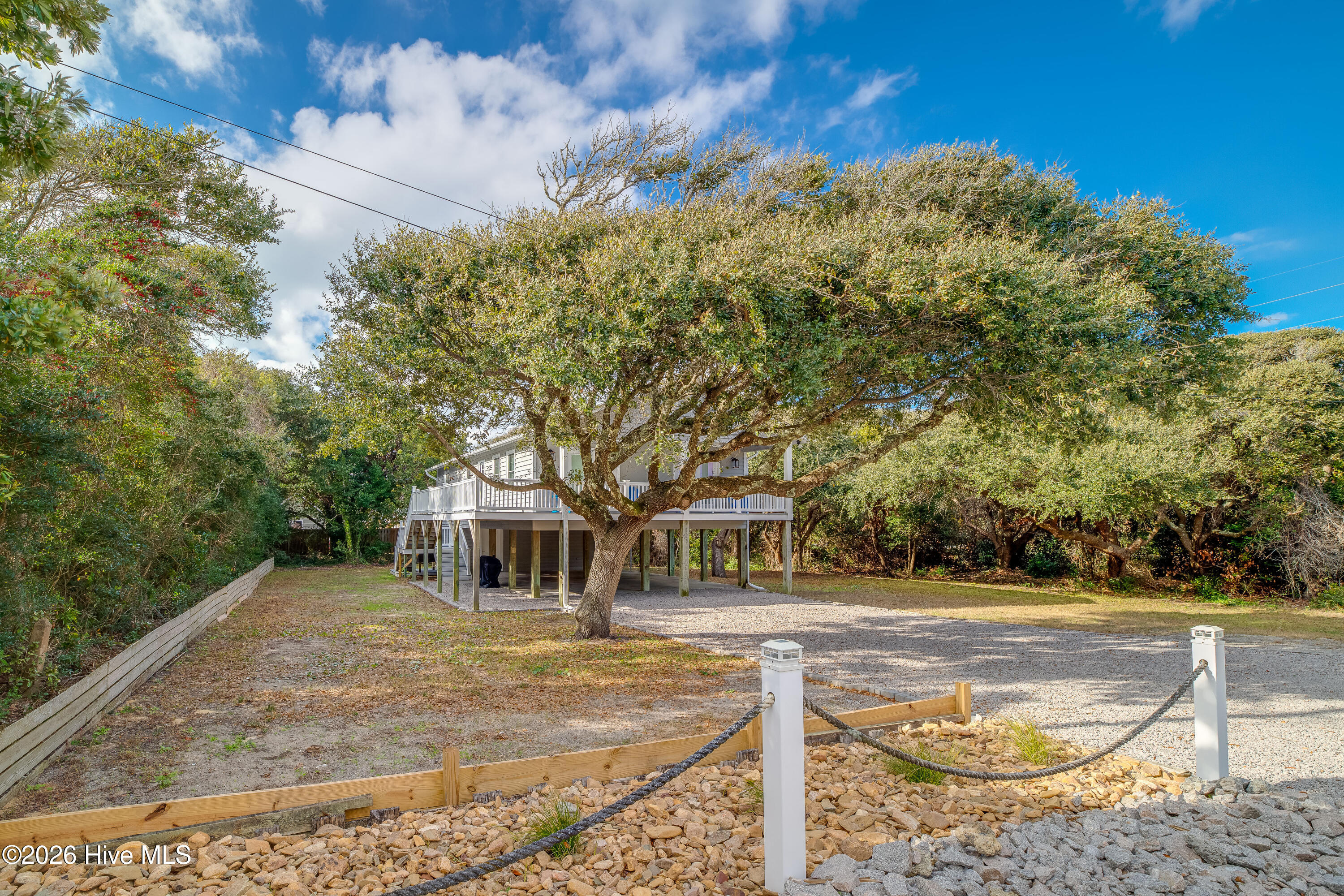 108 Hoffman Beach Road Property Photo 35