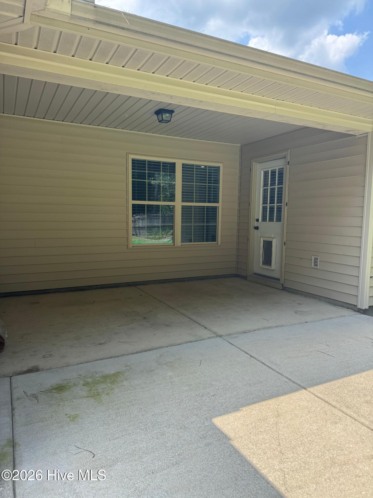 303 Tuscan Court Property Photo 3