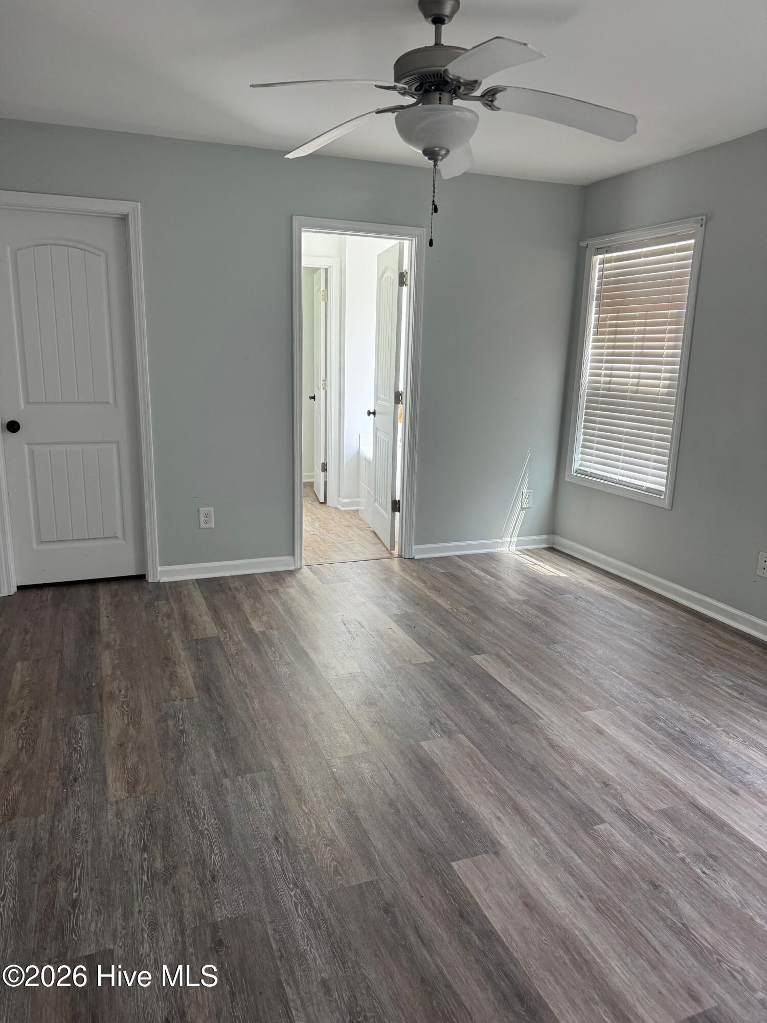 303 Tuscan Court Property Photo 10