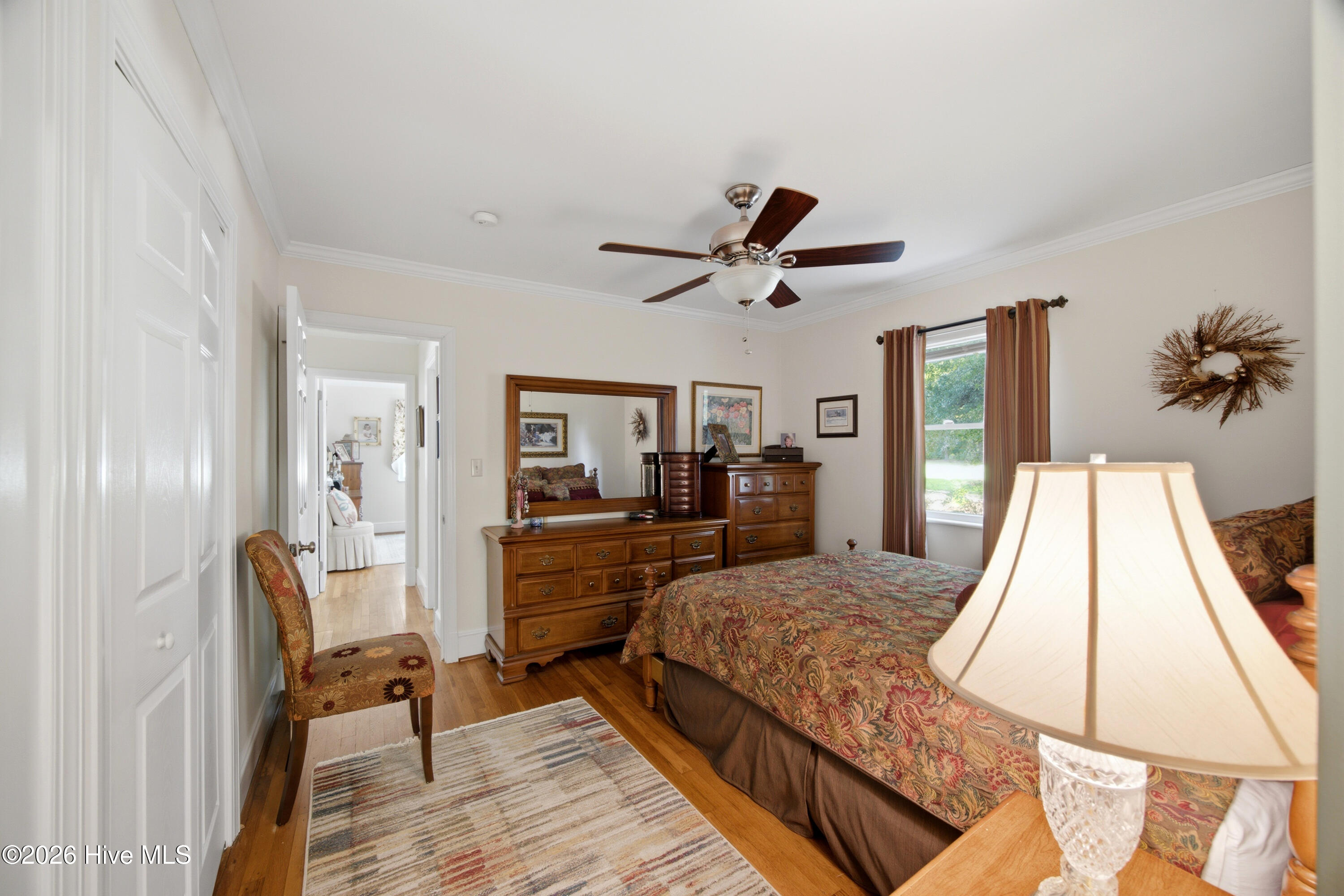 1301 N Poplar Street Property Photo 12