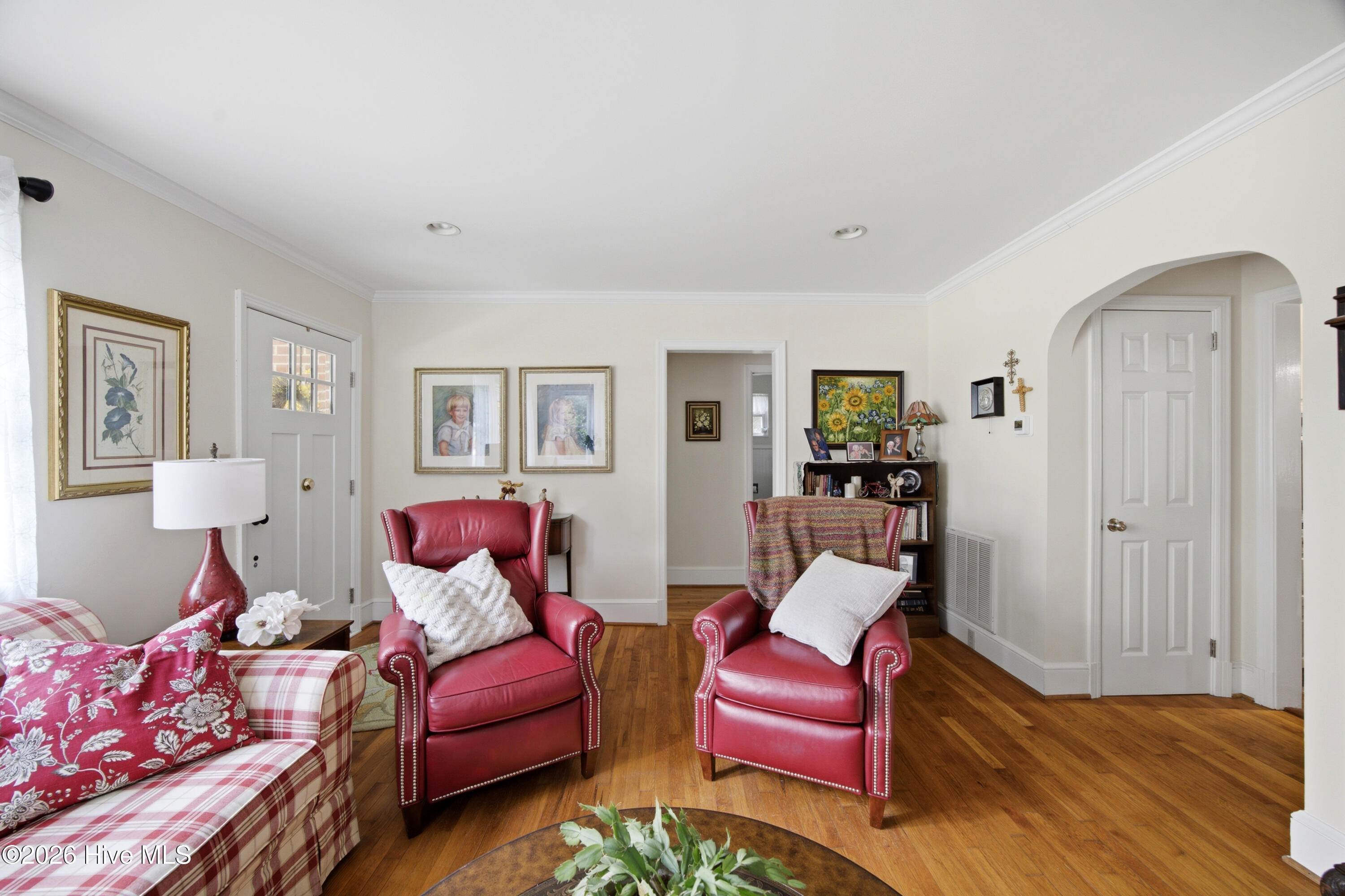 1301 N Poplar Street Property Photo 17