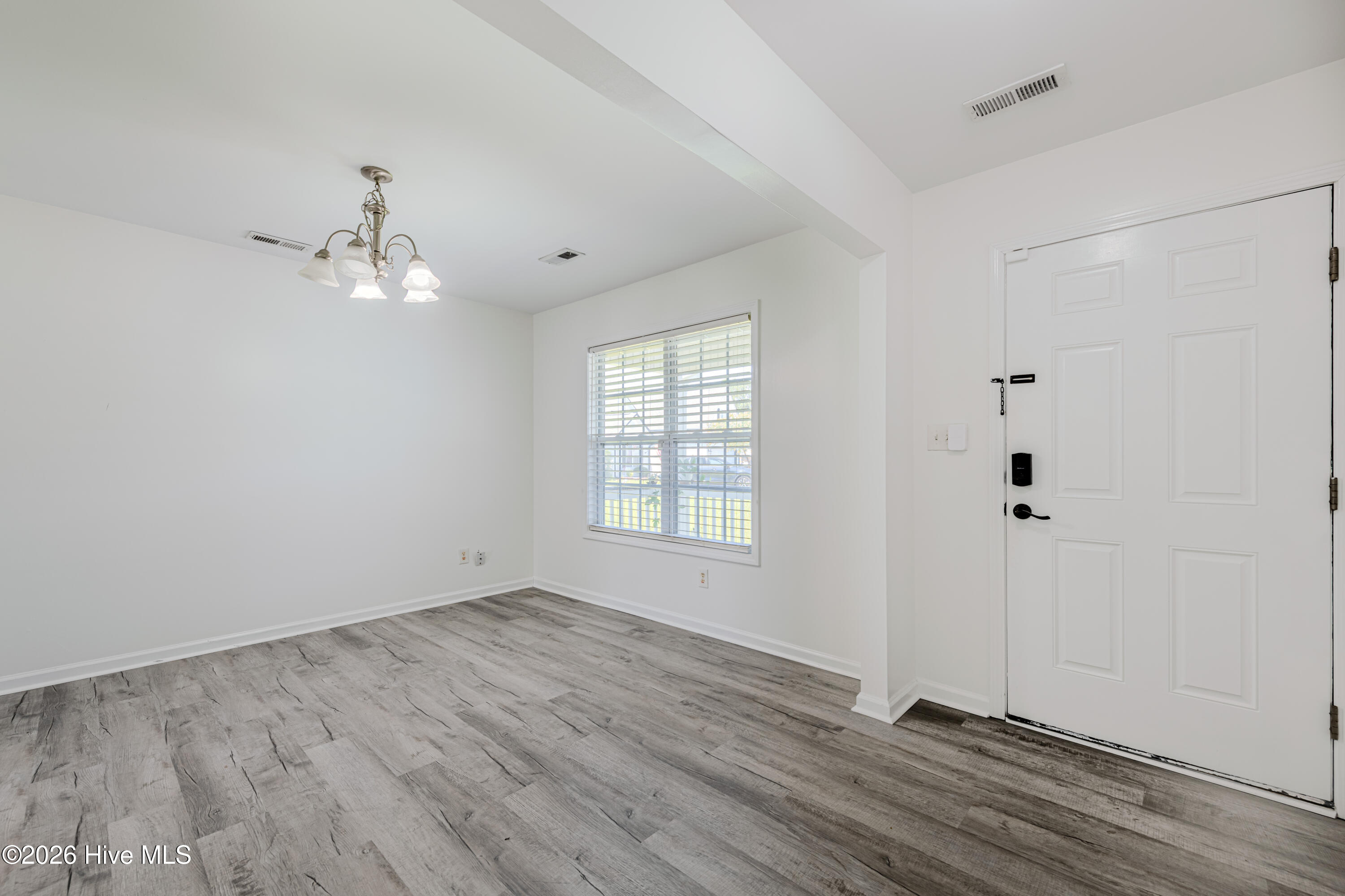 106 Chinkapin Court Property Photo 7
