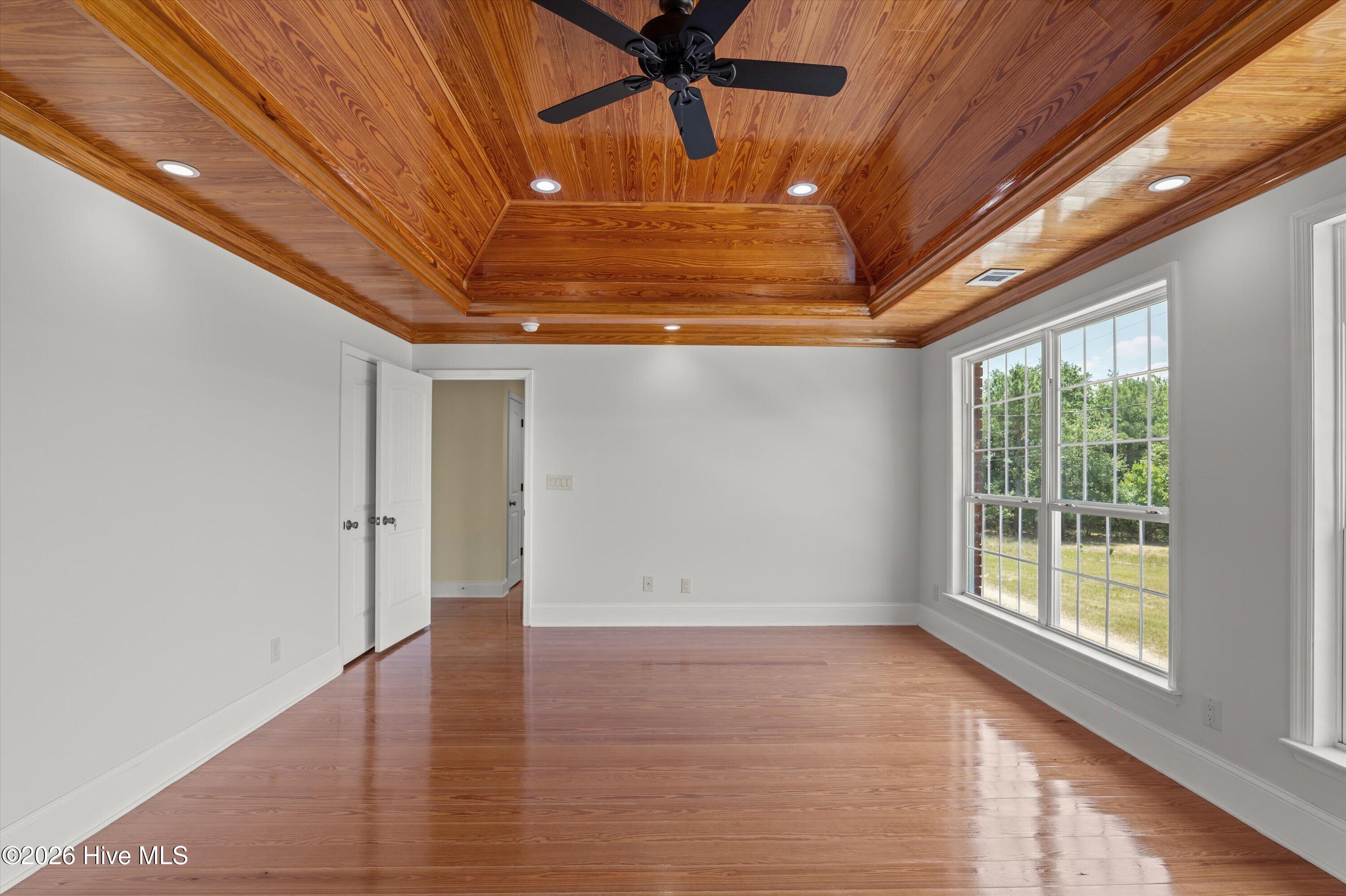 1421 Edgefield Road Property Photo 29