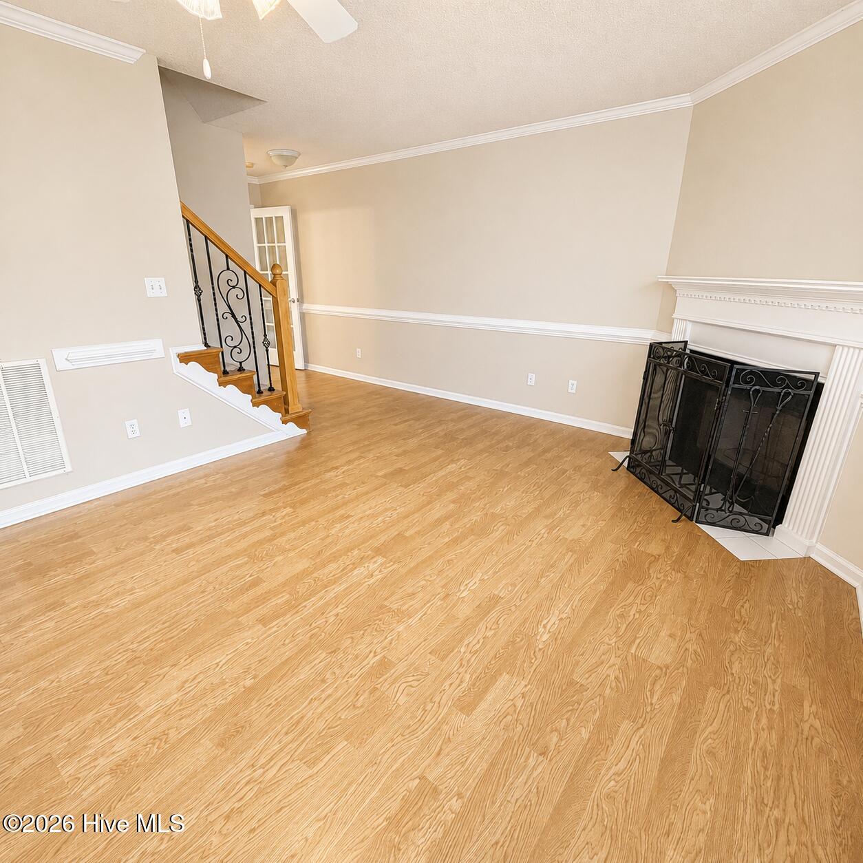 3917 Sterling Pointe Drive Kk4 Property Photo 3