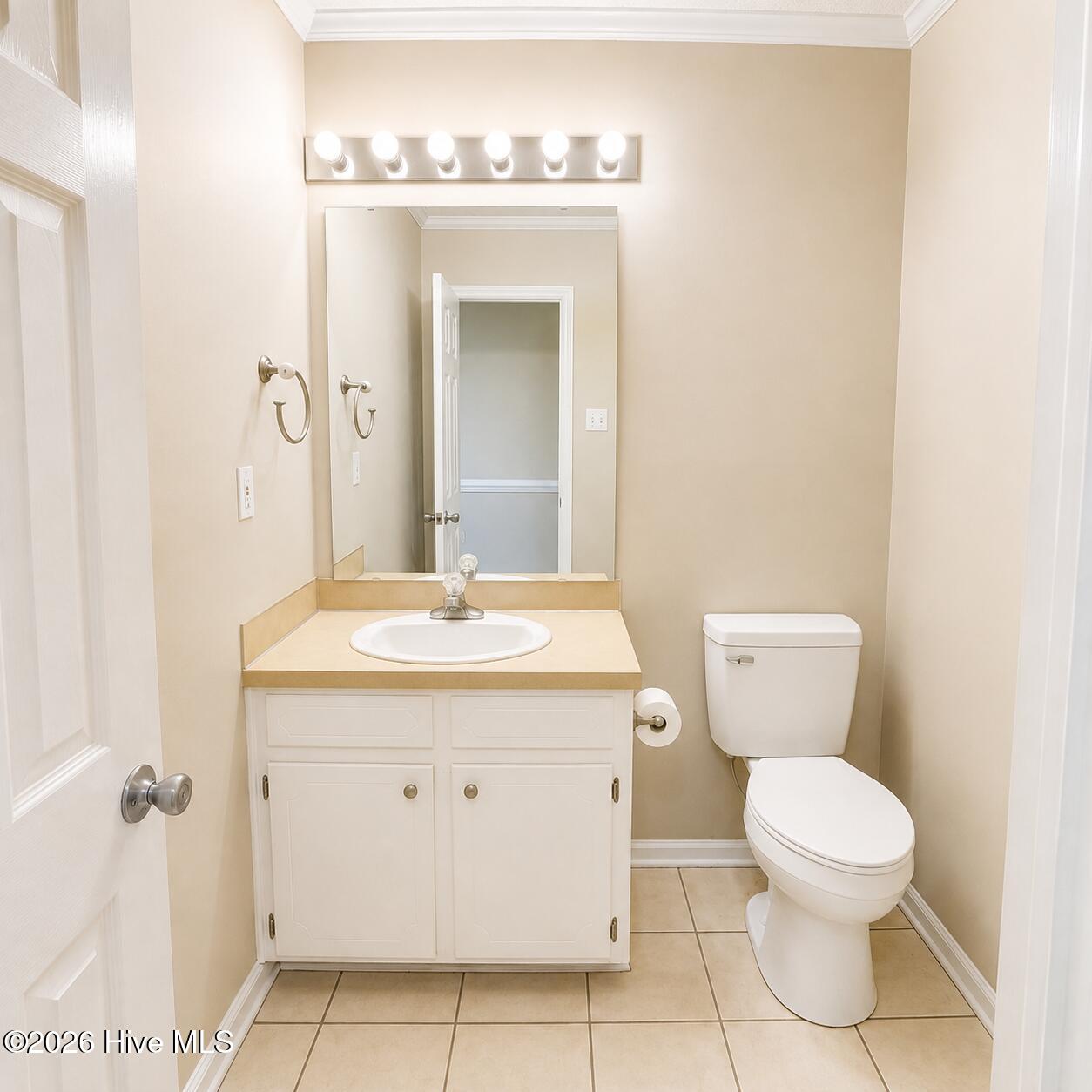 3917 Sterling Pointe Drive Kk4 Property Photo 5