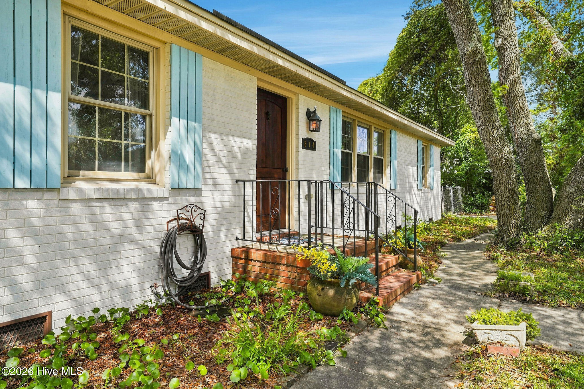 814 Cape Fear Boulevard Property Photo 6