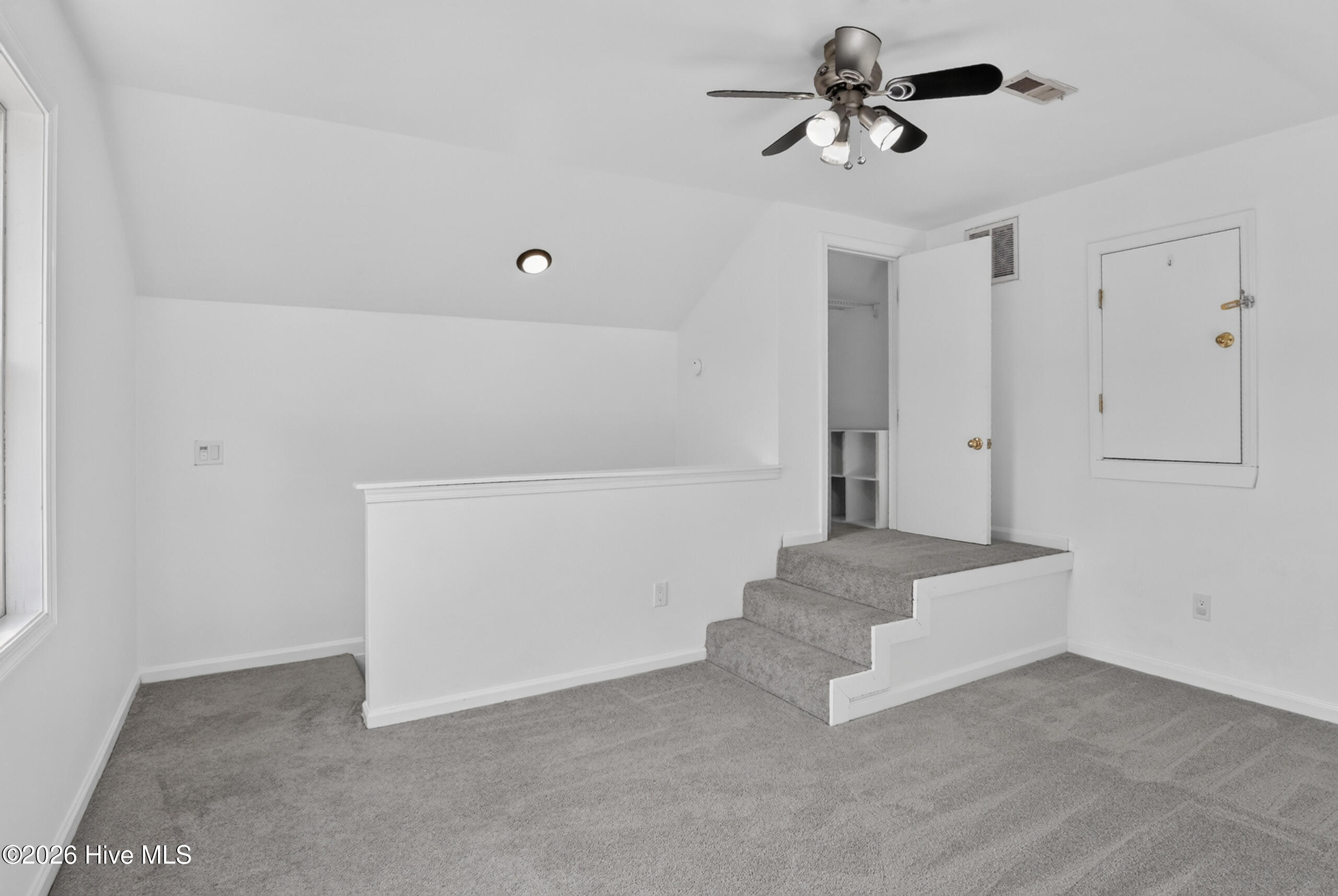 100 Carolina Road Property Photo 18