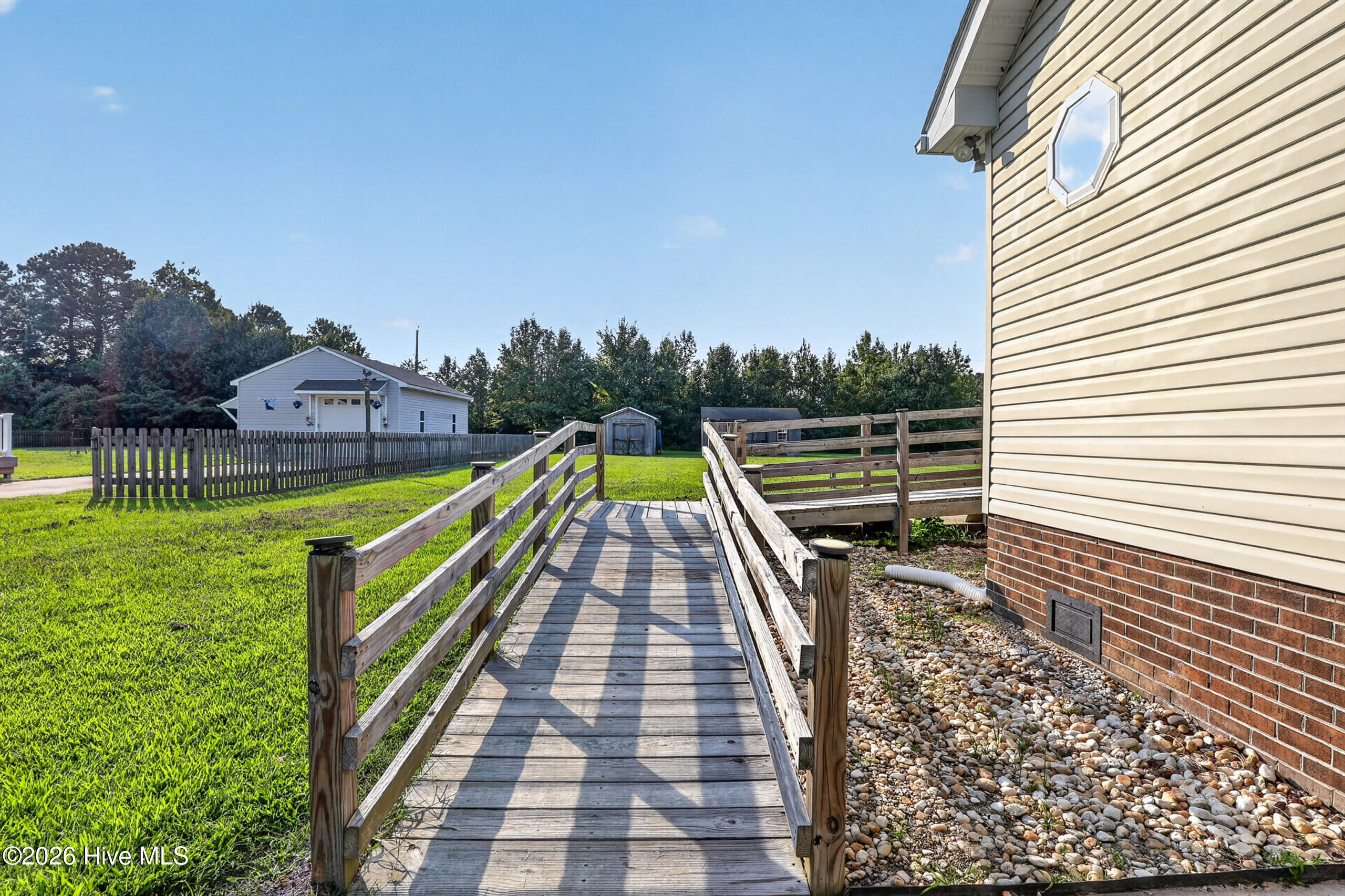 100 Carolina Road Property Photo 39