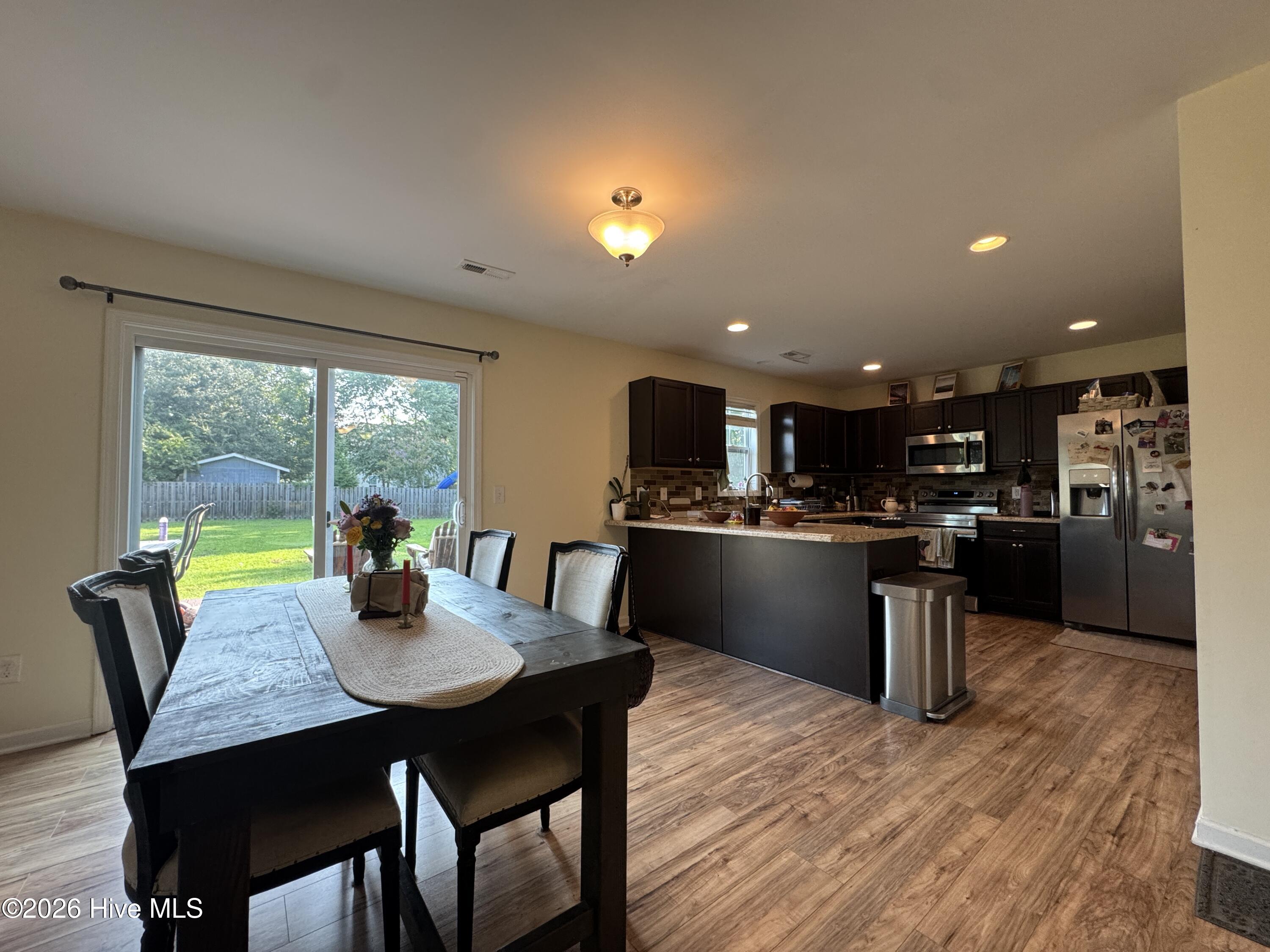 437 Lady Bug Lane Property Photo 5