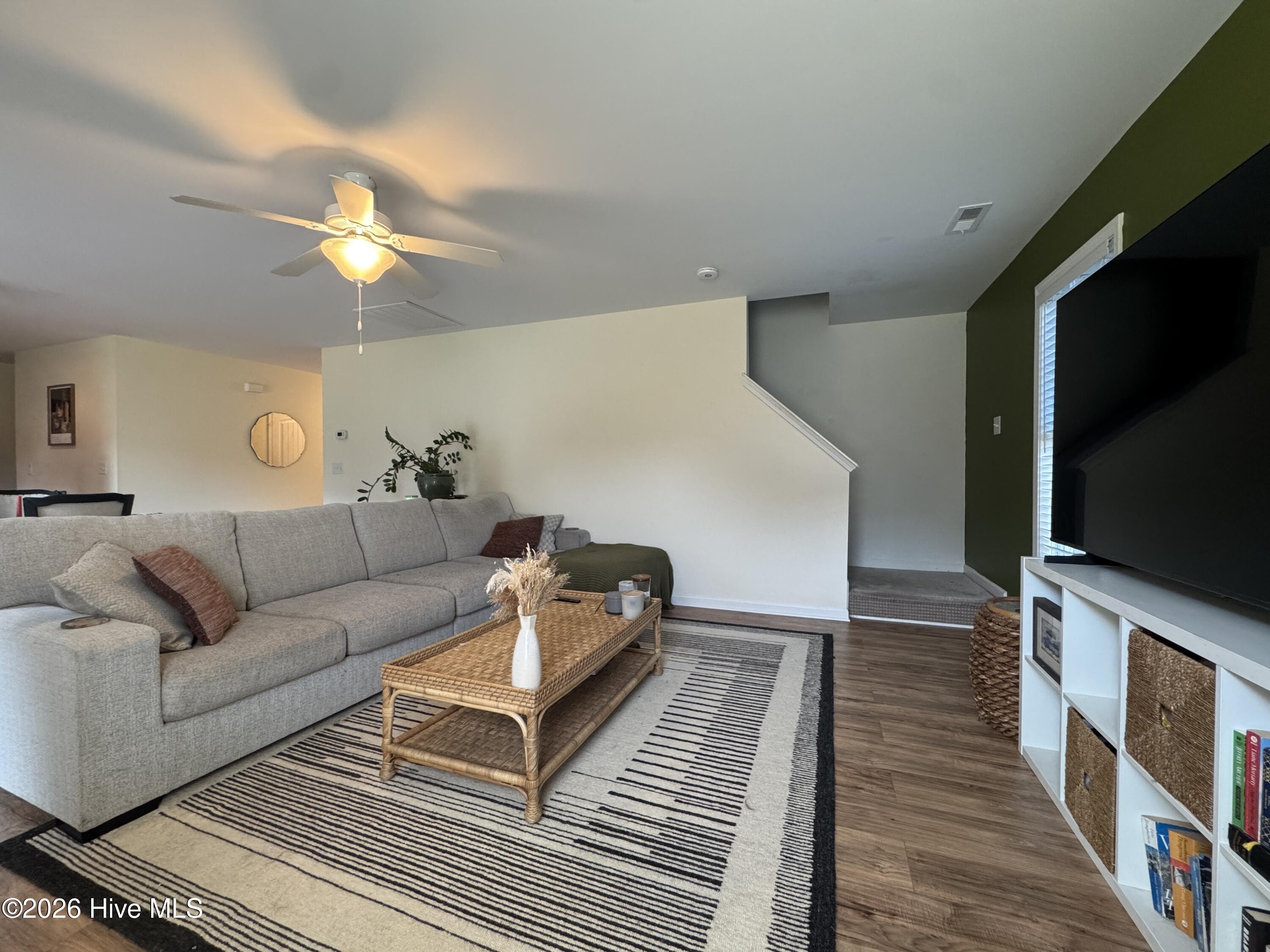 437 Lady Bug Lane Property Photo 10