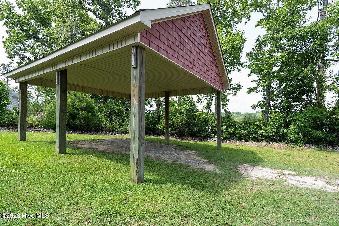 213 Willa's Court Property Photo 77