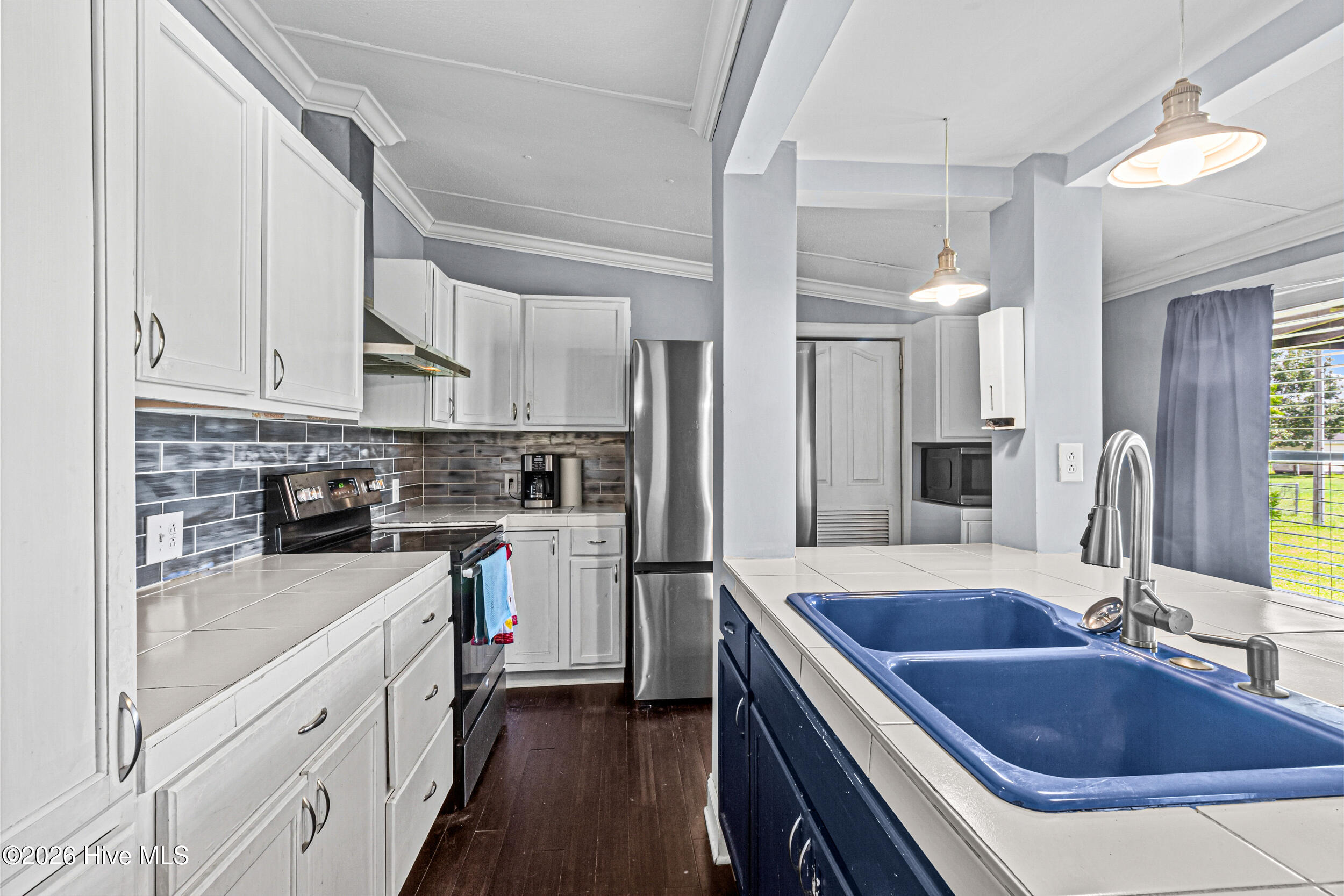 109 Lariat Circle Property Photo 4
