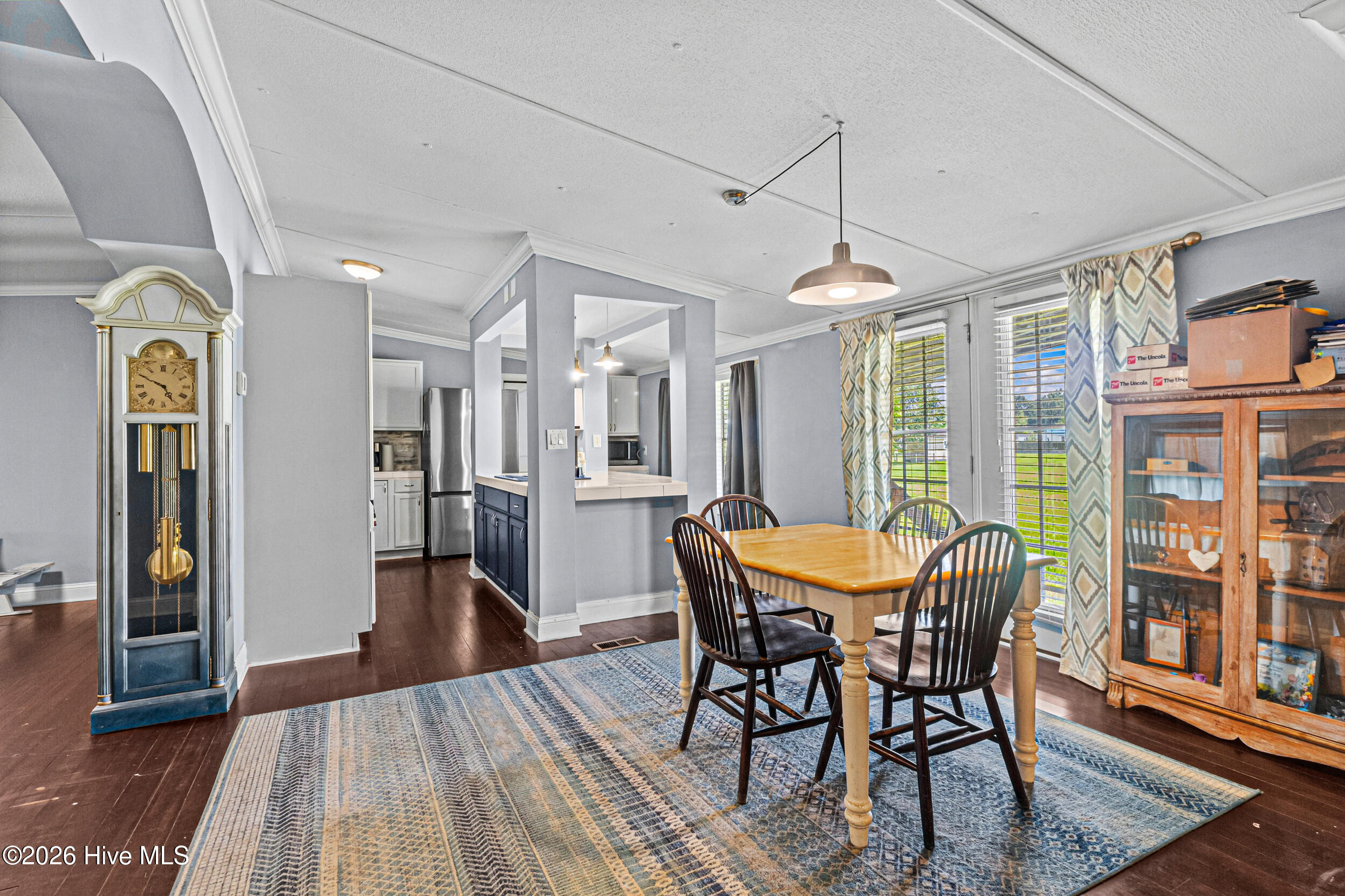 109 Lariat Circle Property Photo 8