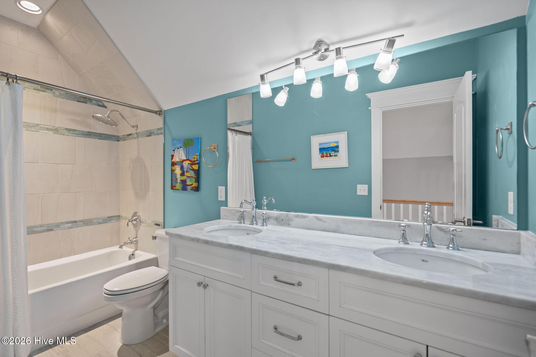 824 Cupola Drive Property Photo 42