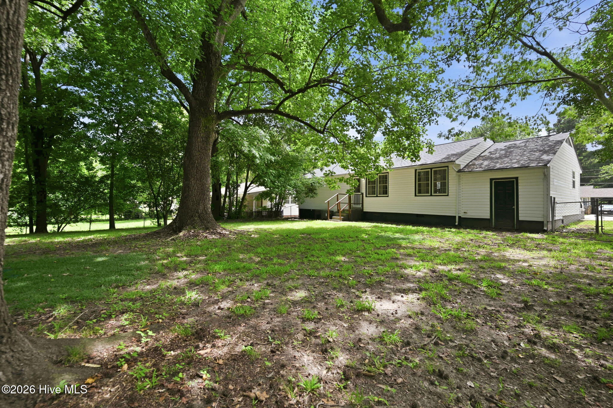 403 Hickory Court Property Photo 38
