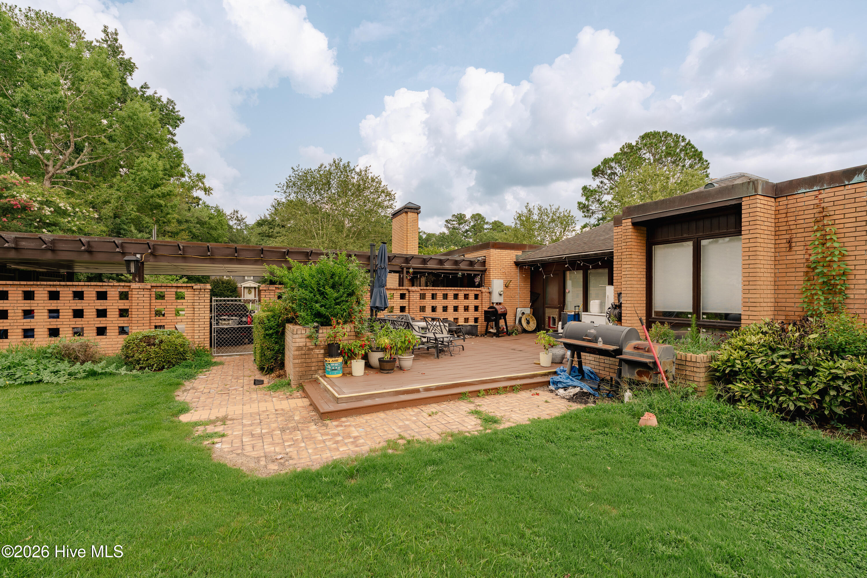 1900 Pawnee Drive Property Photo 32
