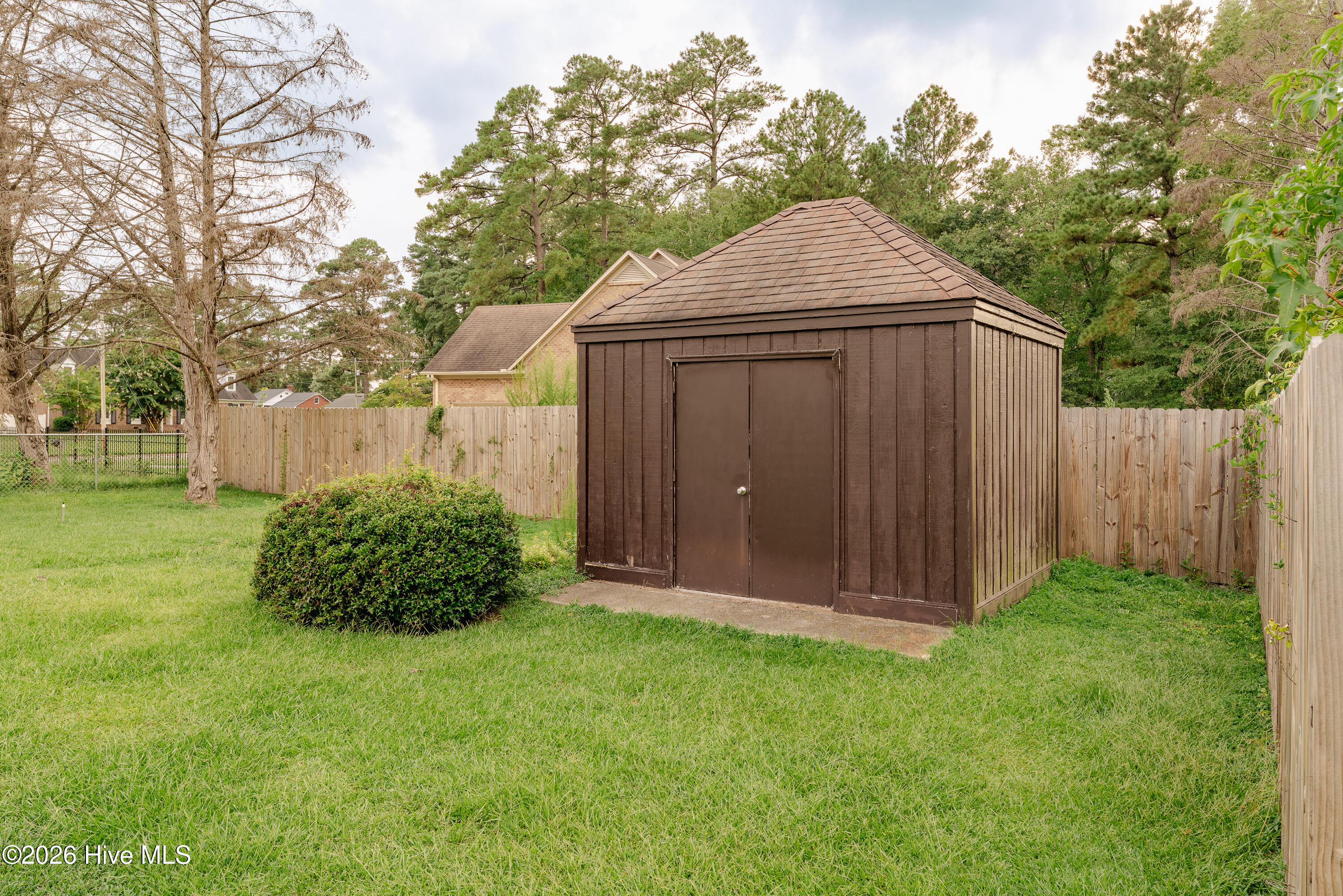 1900 Pawnee Drive Property Photo 35