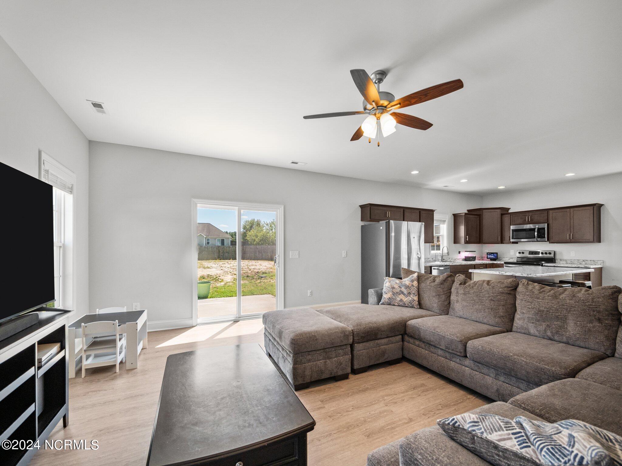 516 Poults Drive Property Photo 8