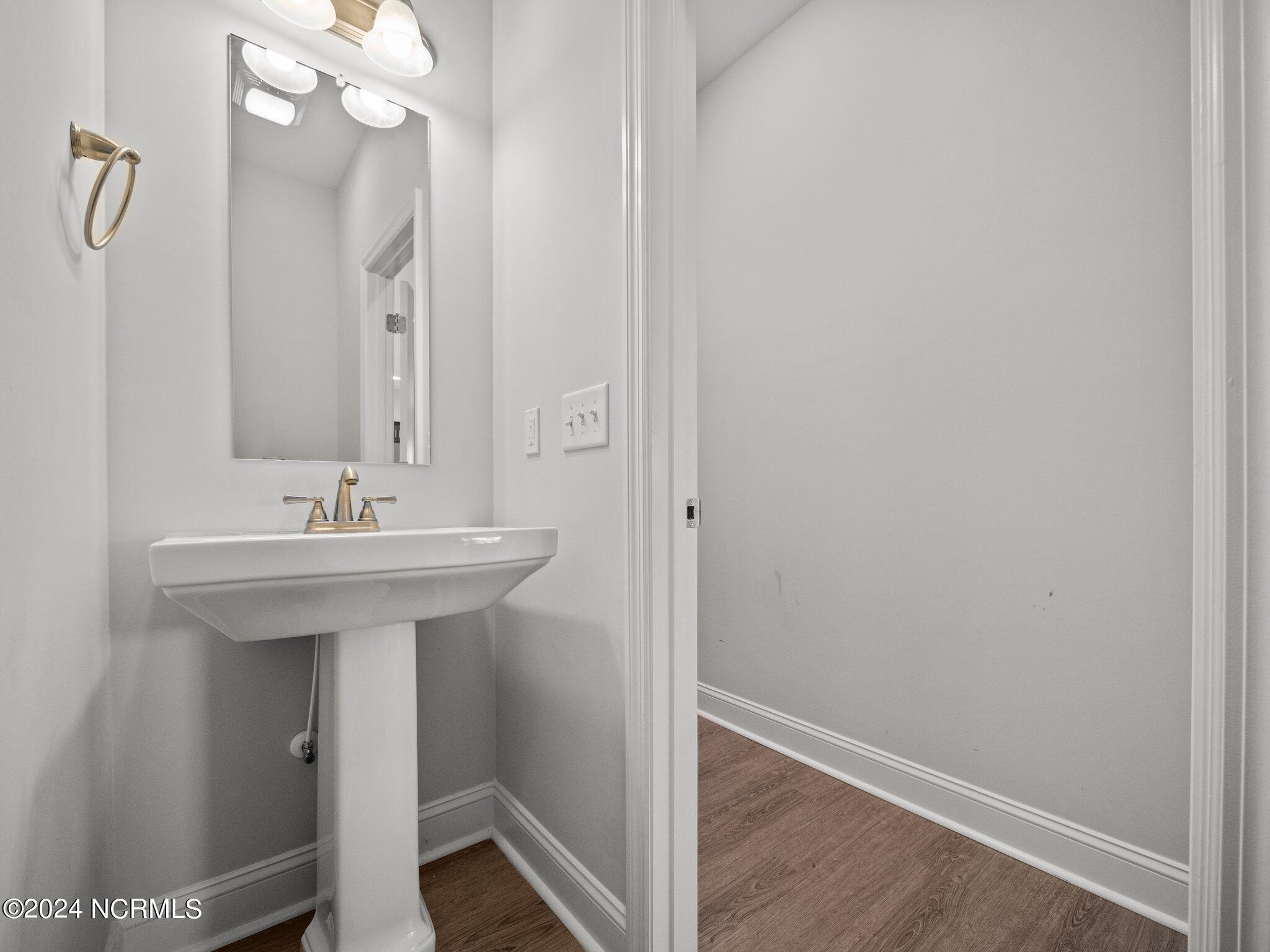 516 Poults Drive Property Photo 10