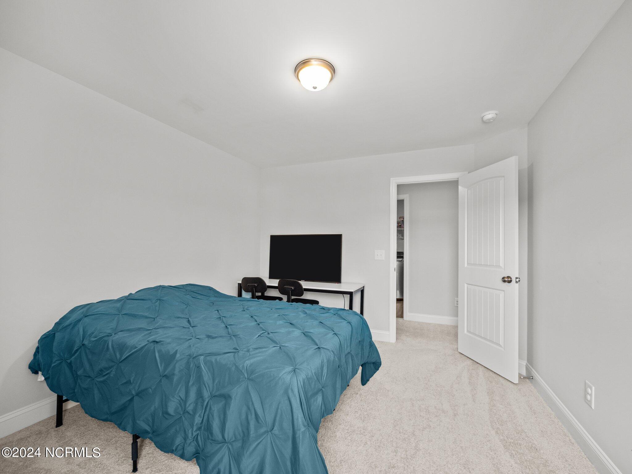 516 Poults Drive Property Photo 22