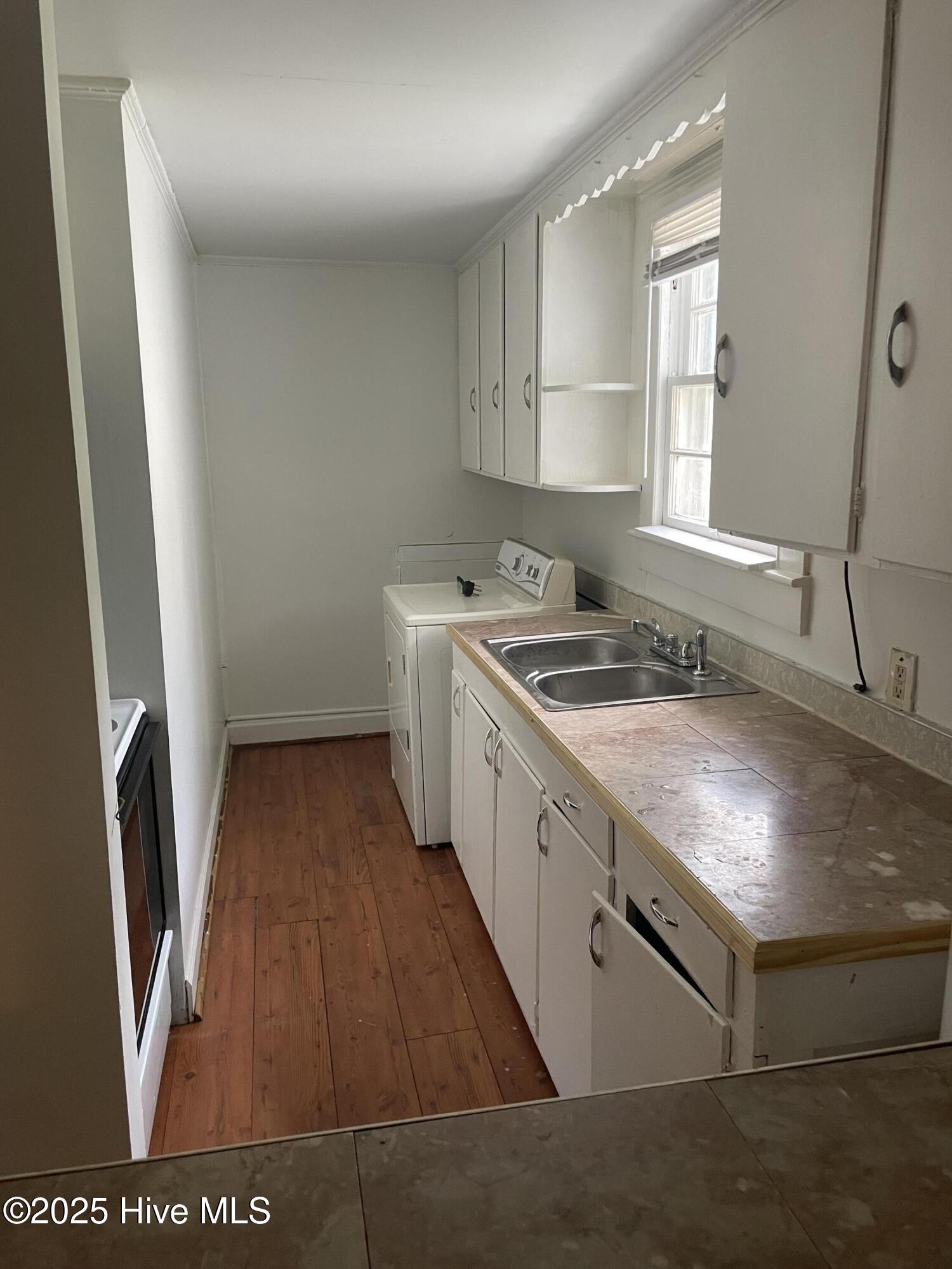 423 Snow Hill Street Property Photo 6