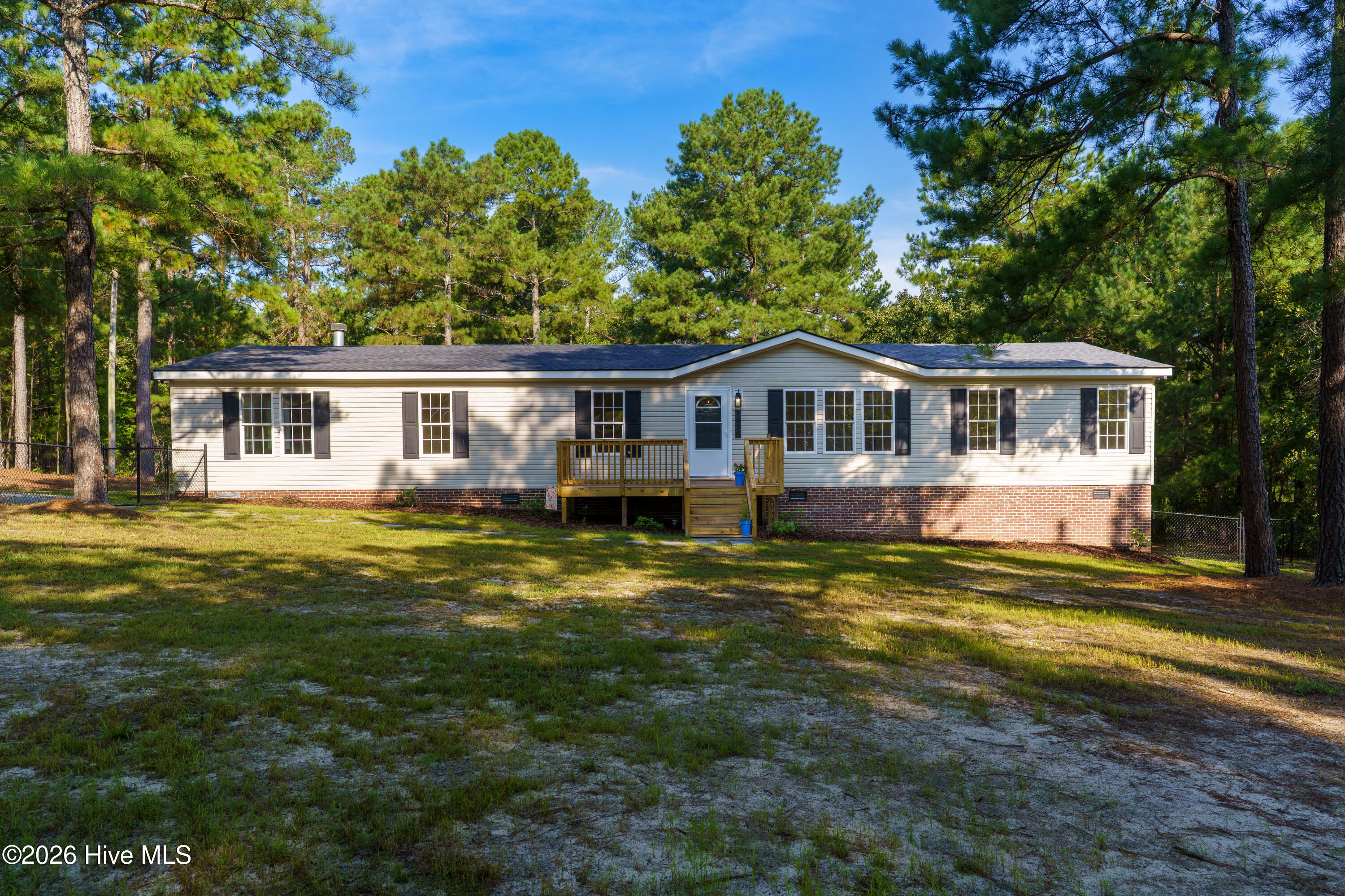 1470 Ring Road Property Photo 1