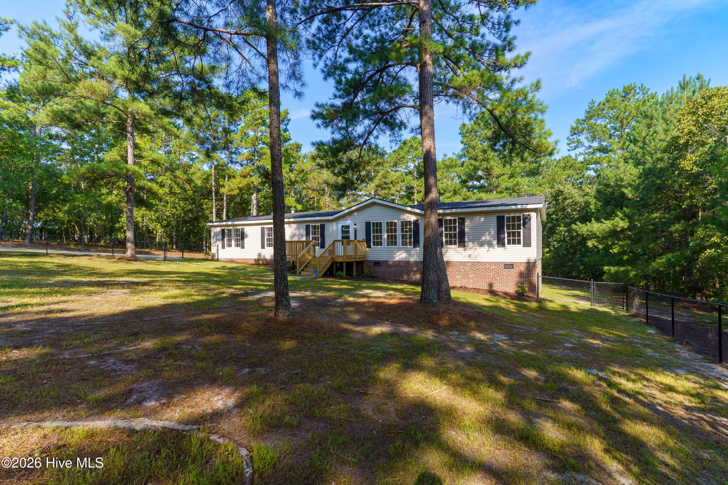 1470 Ring Road Property Photo 3