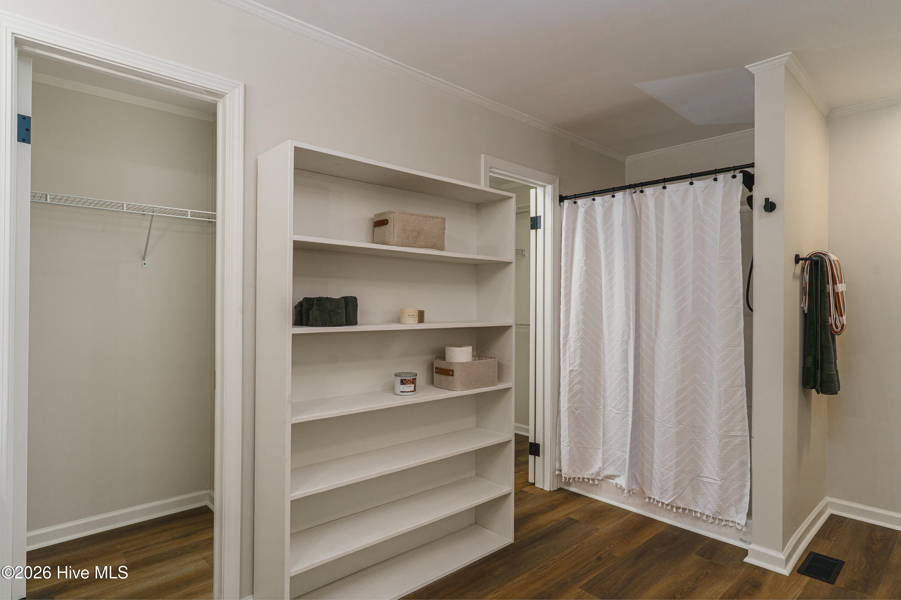 1470 Ring Road Property Photo 16