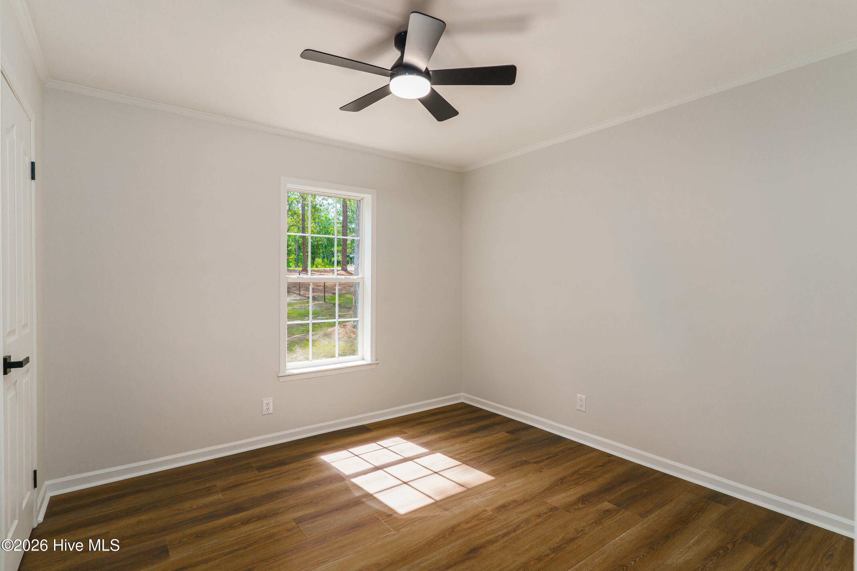 1470 Ring Road Property Photo 21