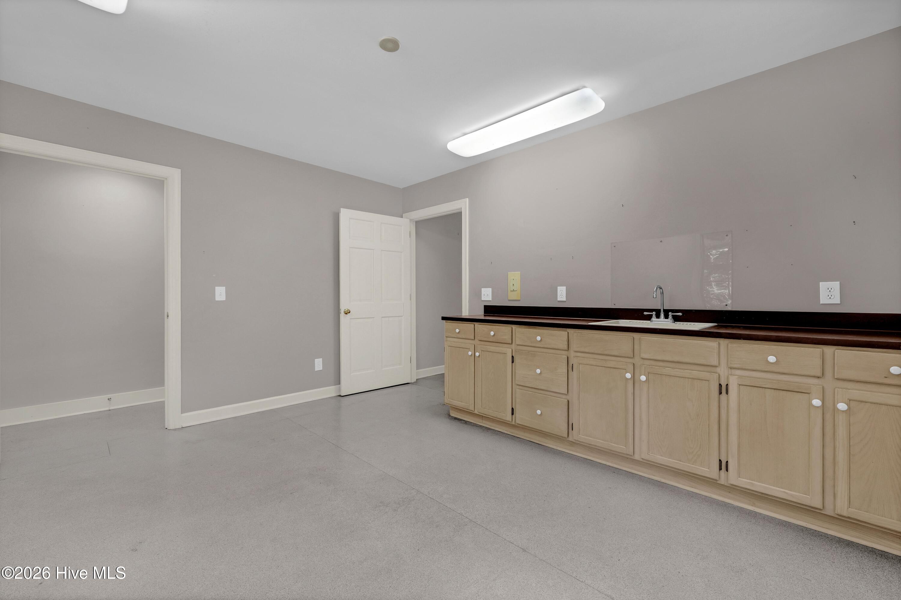 6308 Timber Creek Lane Property Photo 28