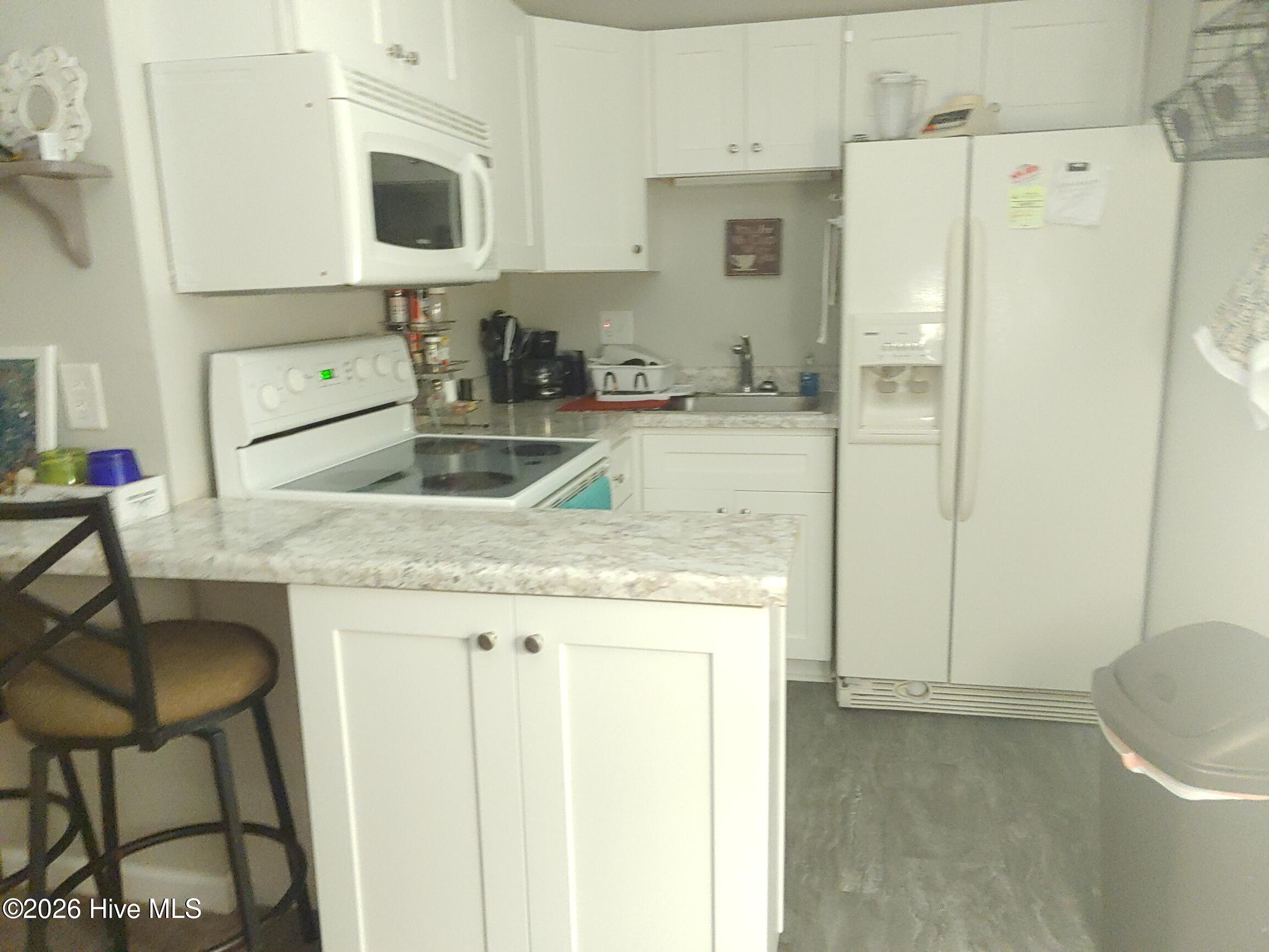 2250 New River Inlet Road 115 Property Photo 4