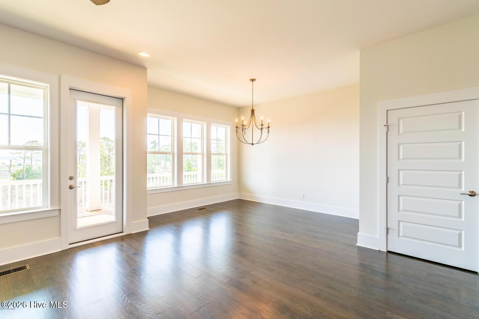 8012 Cotton Rose Court Property Photo 12