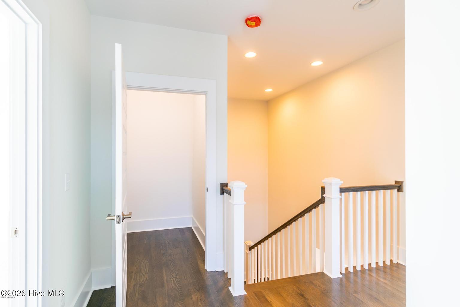 8012 Cotton Rose Court Property Photo 24