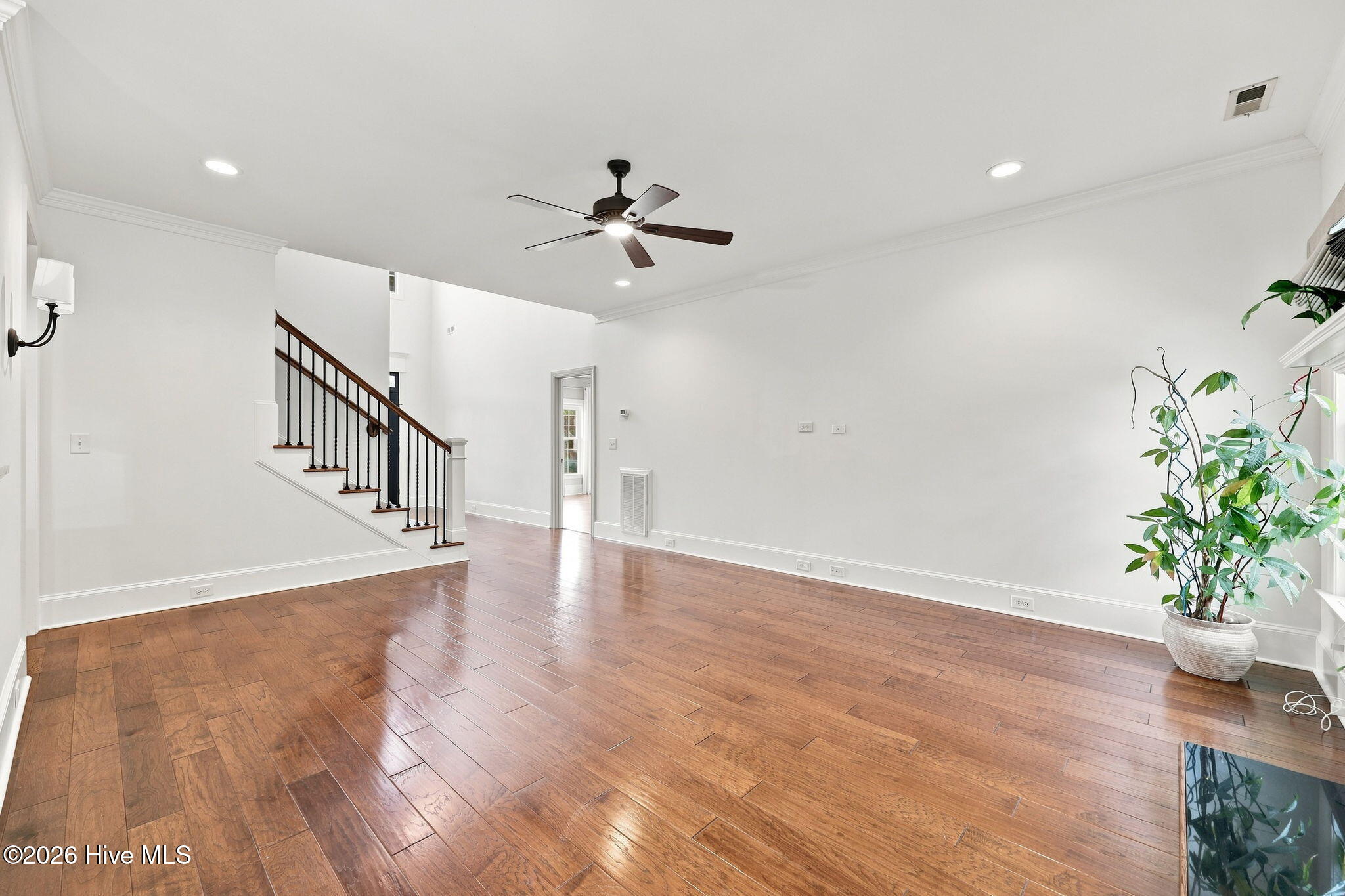 410 Olde Towne Drive Property Photo 8