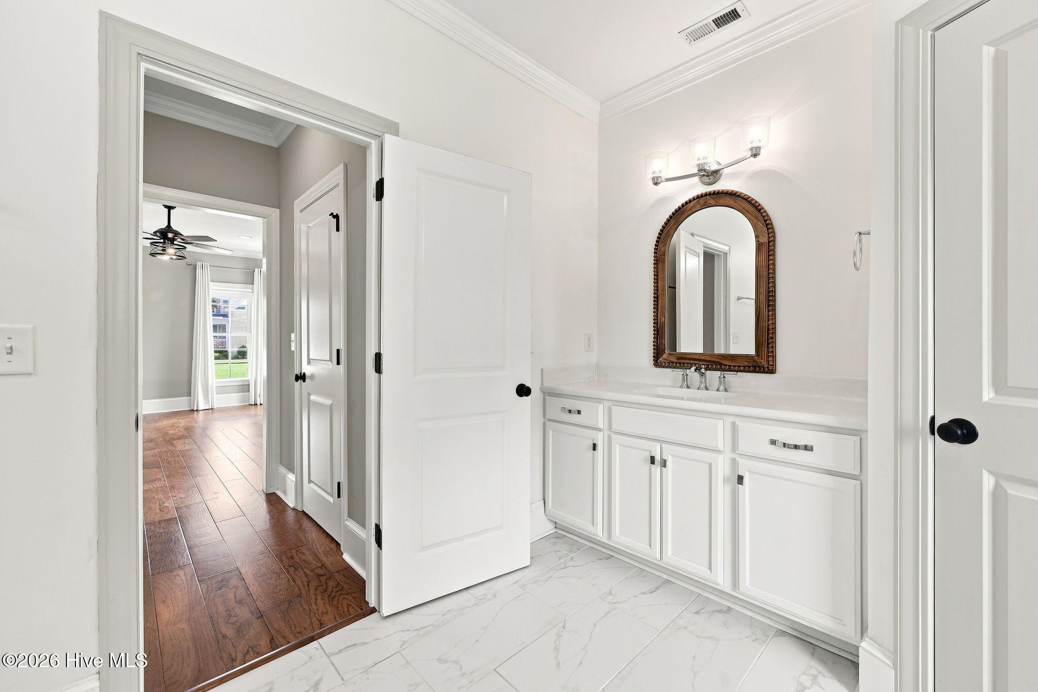 410 Olde Towne Drive Property Photo 13