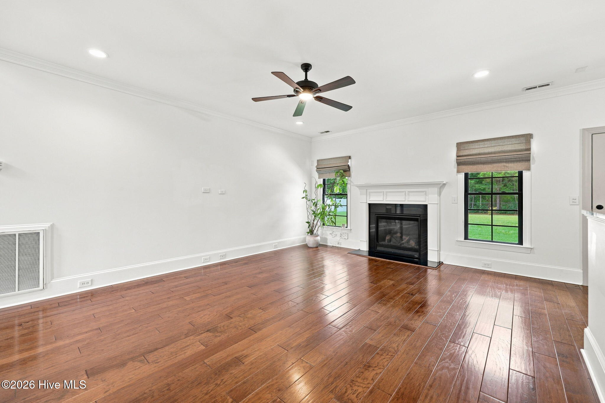 410 Olde Towne Drive Property Photo 17