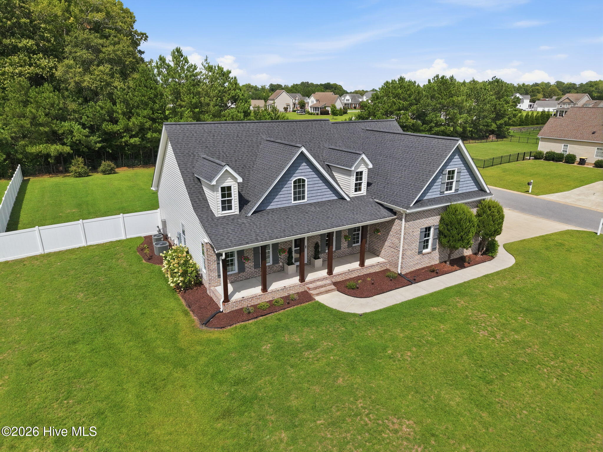 410 Olde Towne Drive Property Photo 48