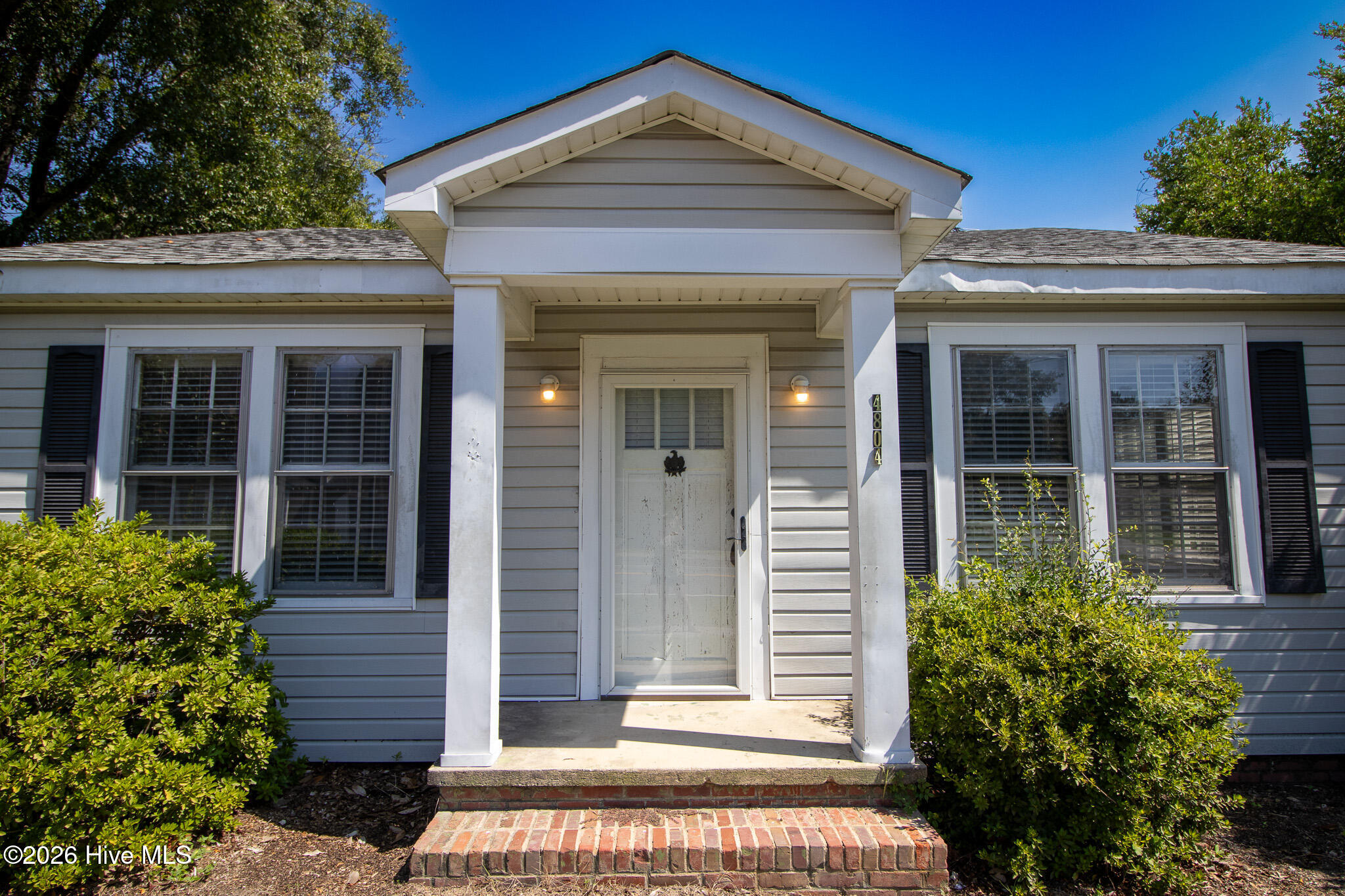 4804 Norway Road Property Photo 3